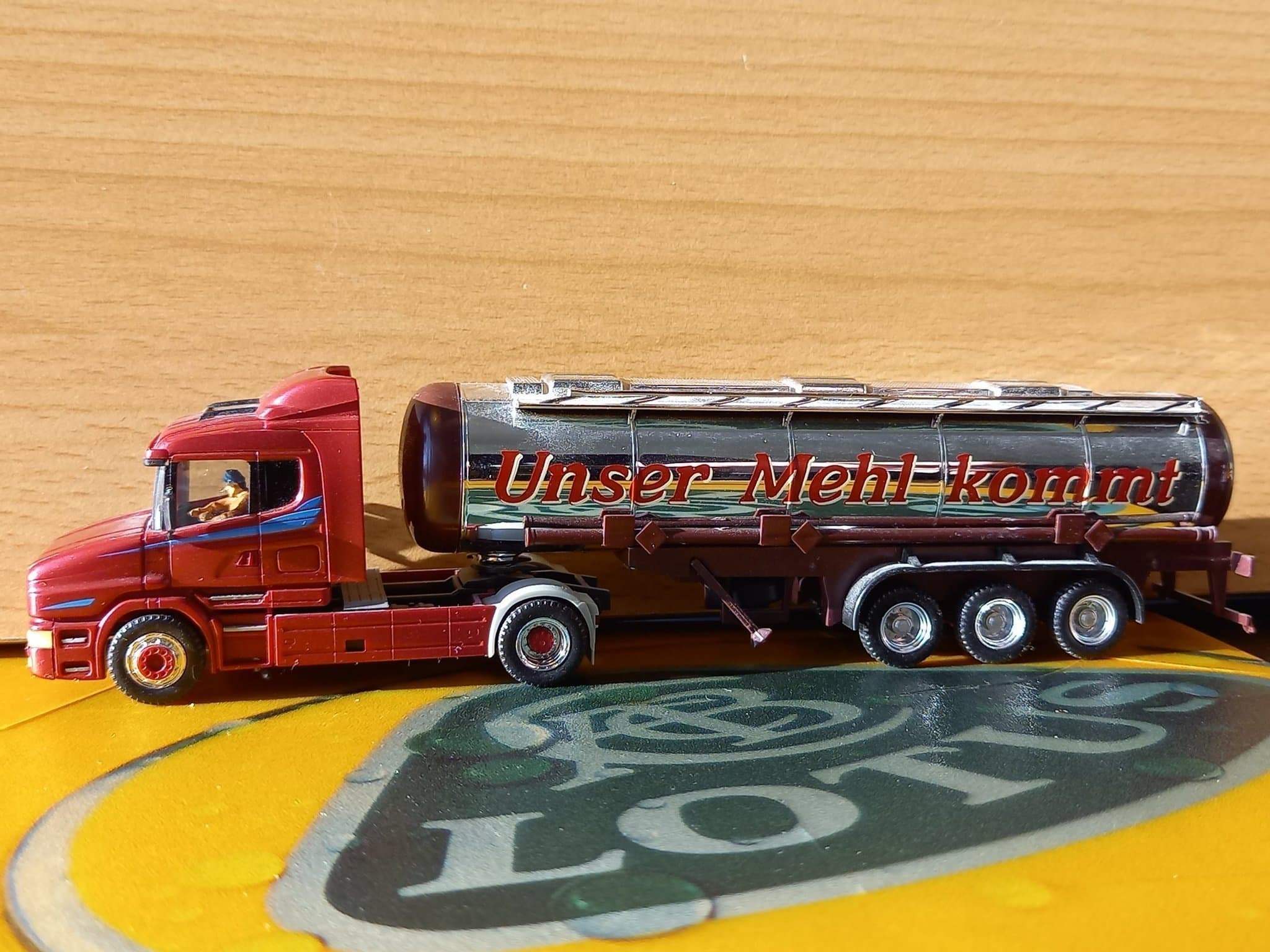 Scania 124L 400 / Unser Mehl kommt
