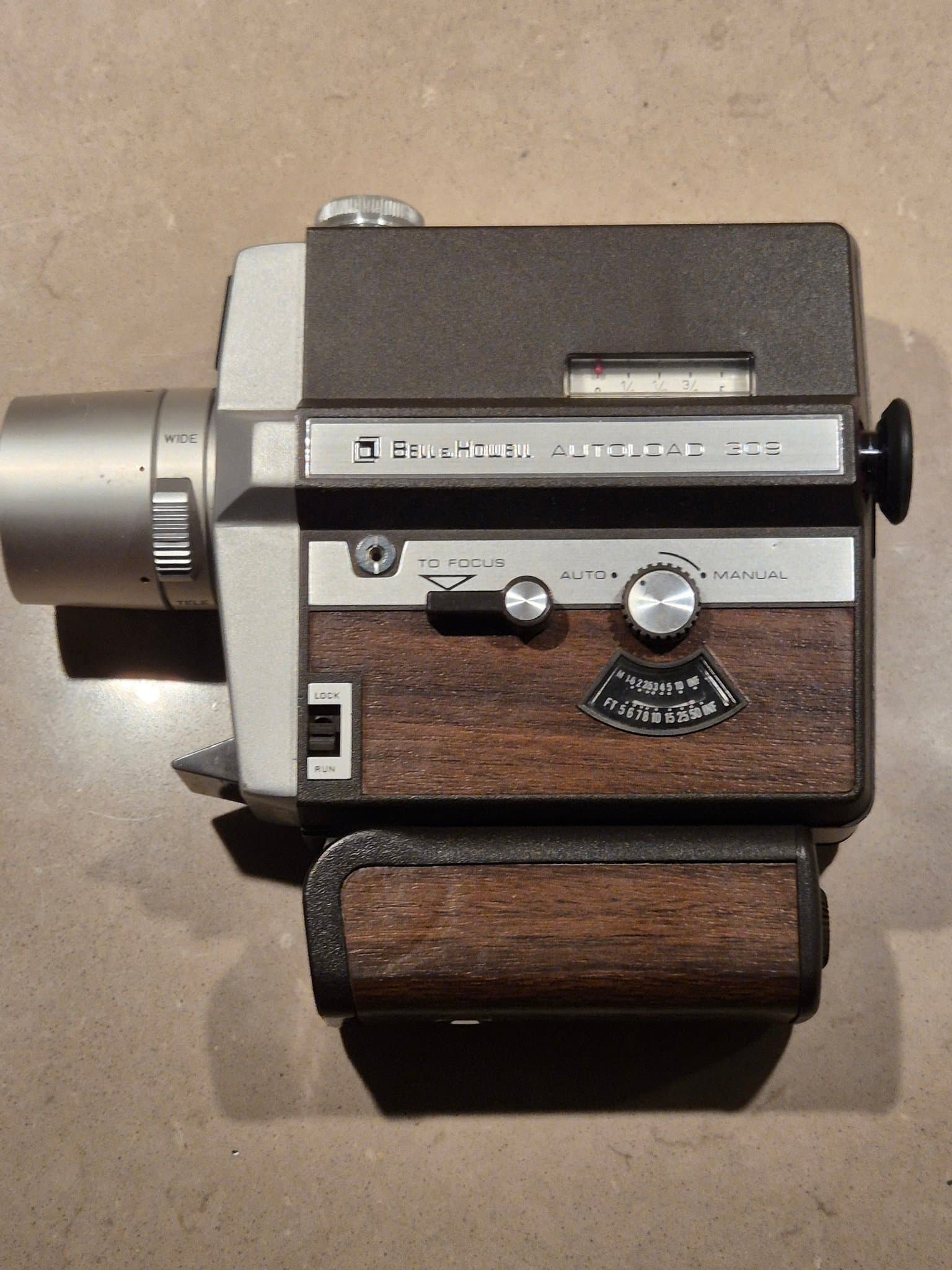 Bell & Howell Autoload 309 Super 8 filmkamera