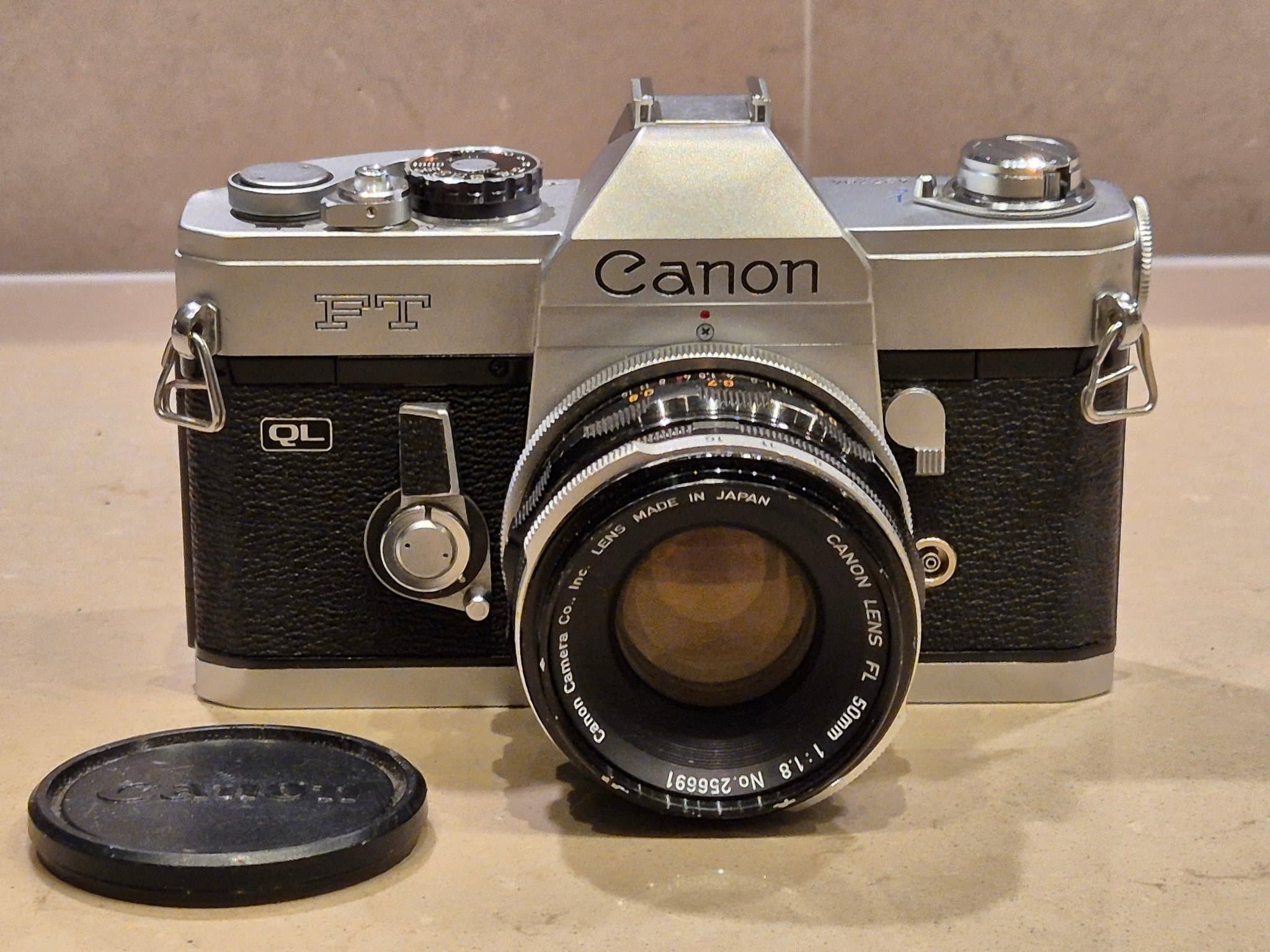 Canon FT QL med Canon Lens FL 50mm 1:1.8