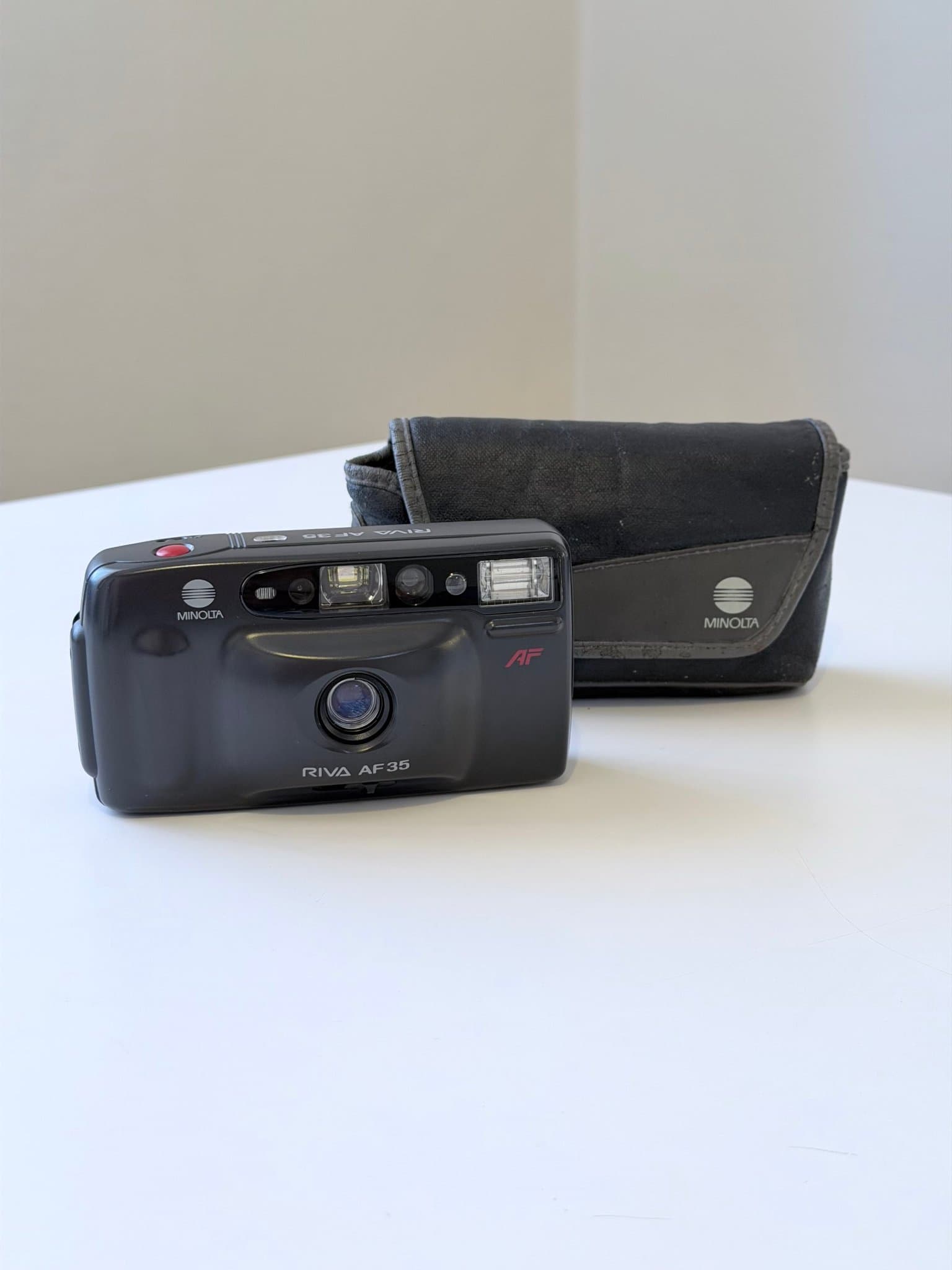 Minolta Riva AF35 Point & Shoot 35mm filmkamera – testad och fungerande