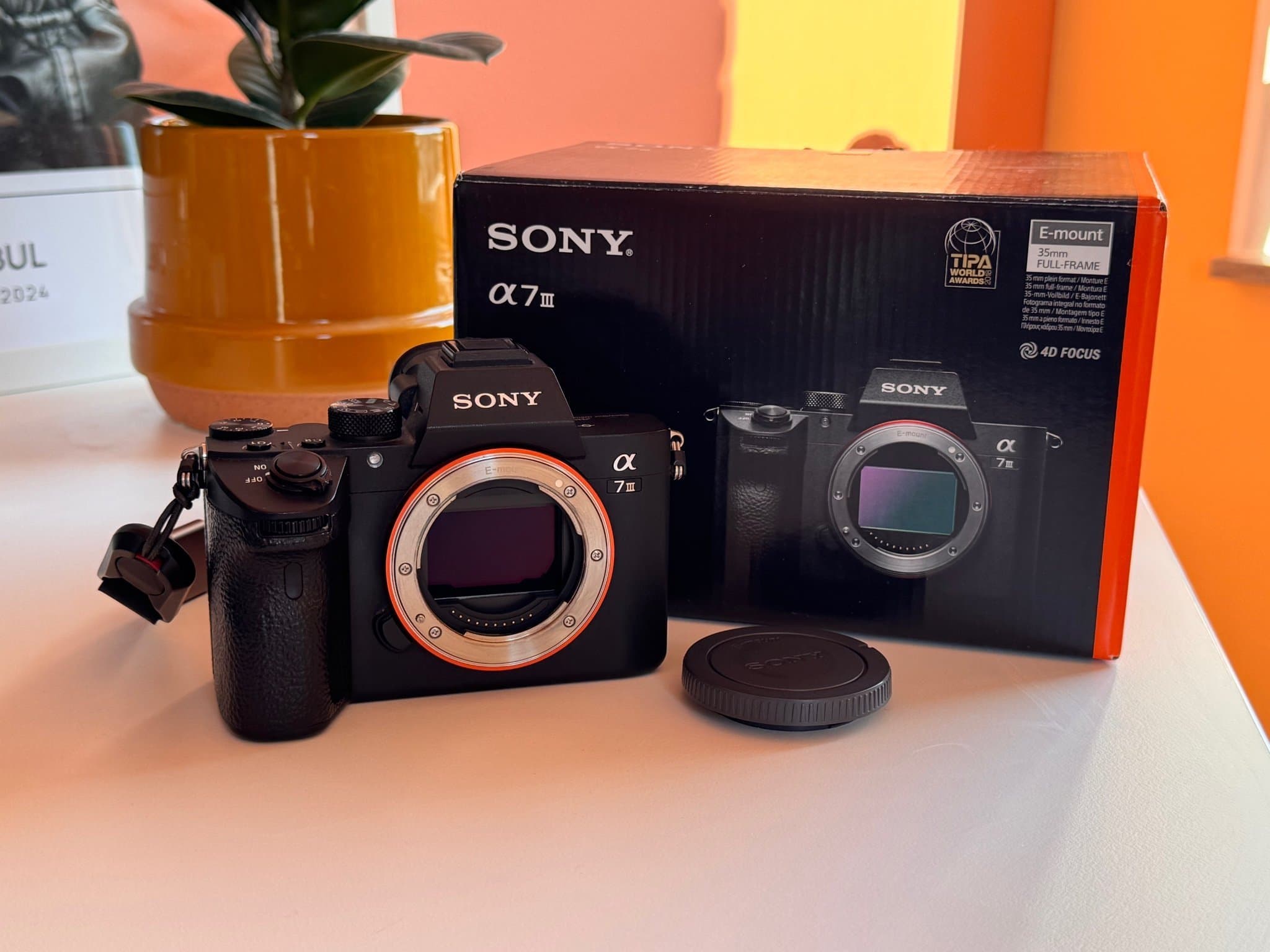 Sony A7 III i mycket bra skick + originalkartong + kvitto