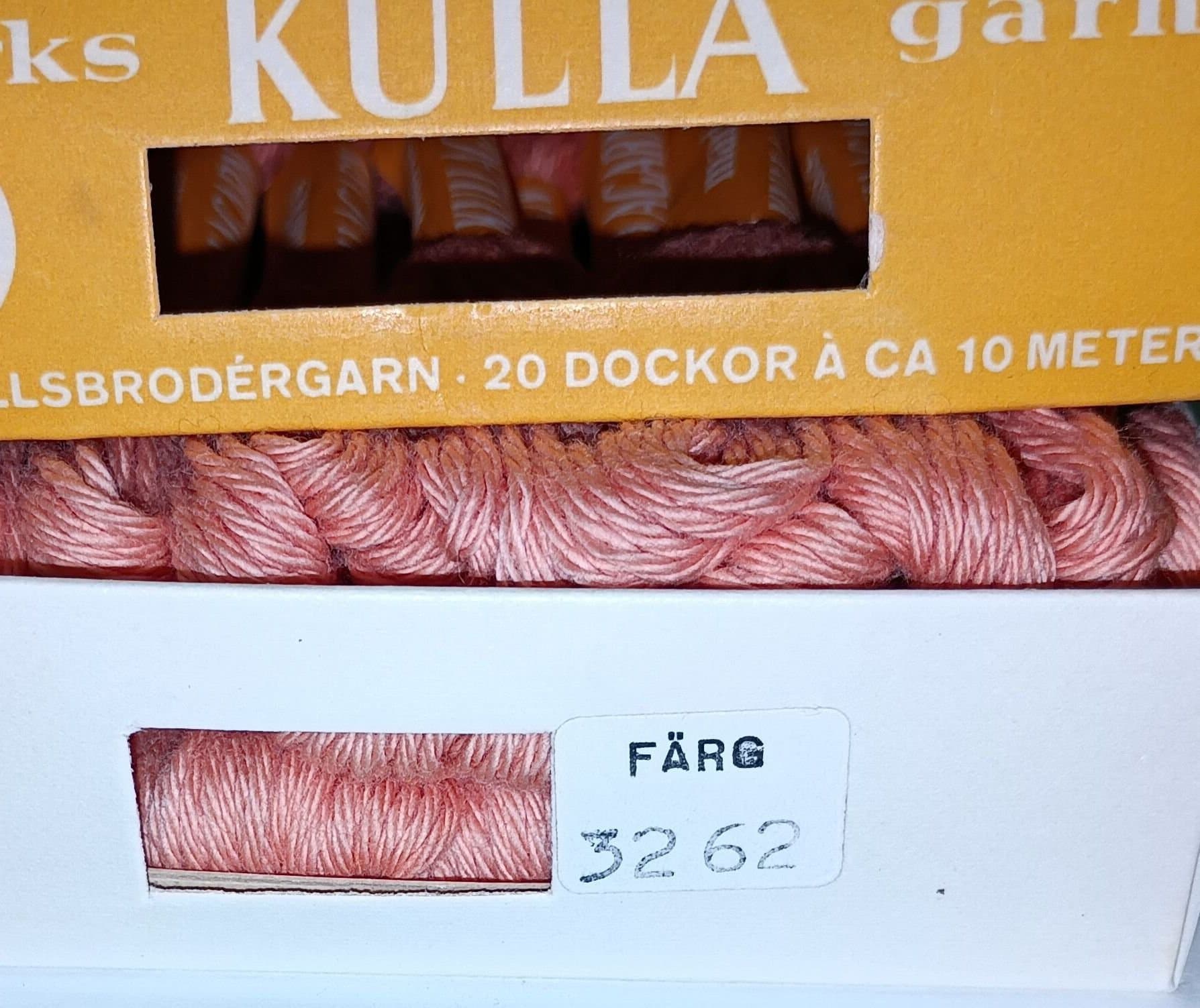 KULLA-GARN, nr. 3262 / 20 st dockor / NYA / OANVÄNDA!