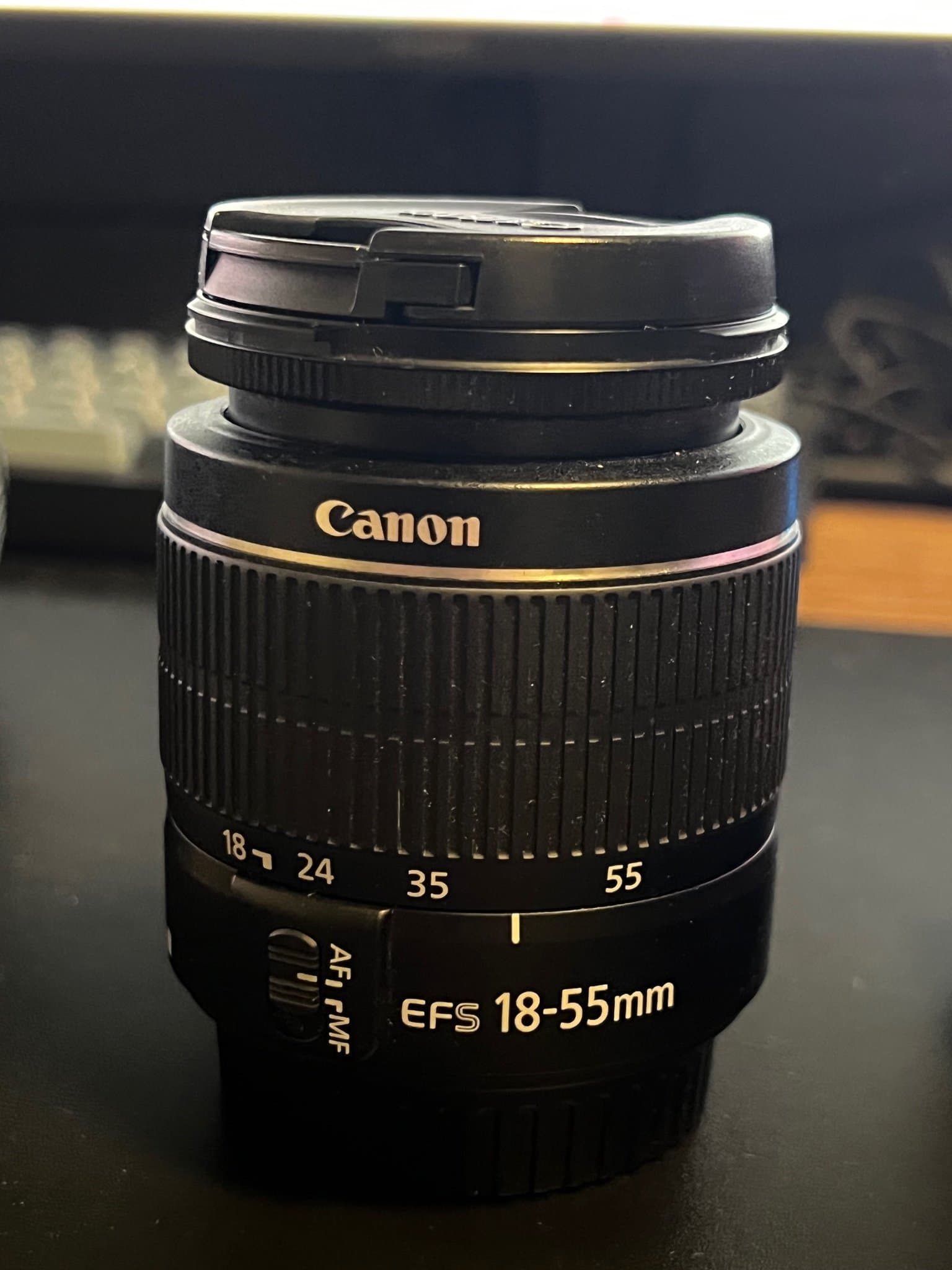 Canon EOS 600D Systemkamera med två objektiv