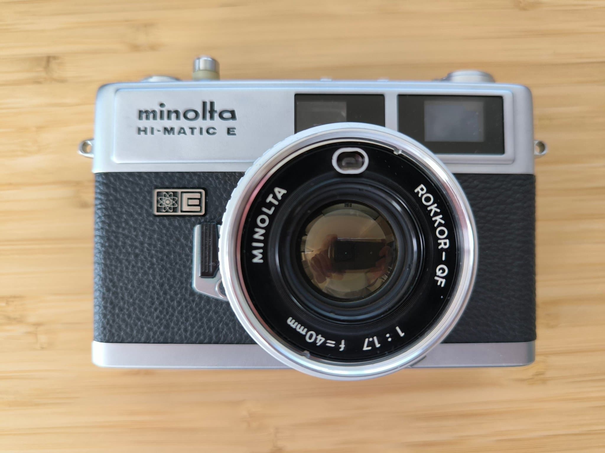 Minolta Hi-Matic E analog kamera