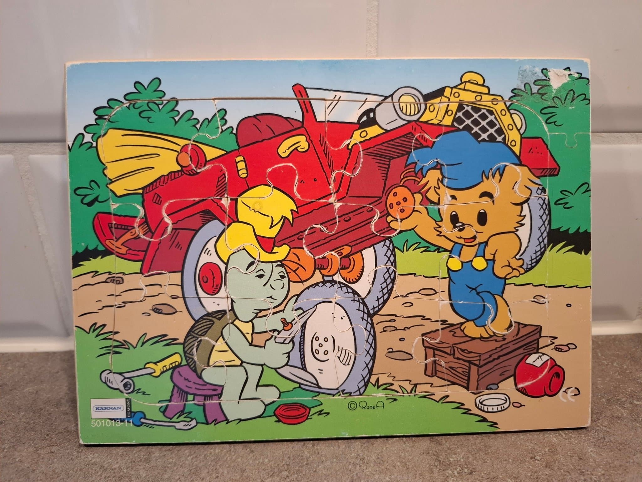 Bamse rampussel I trä