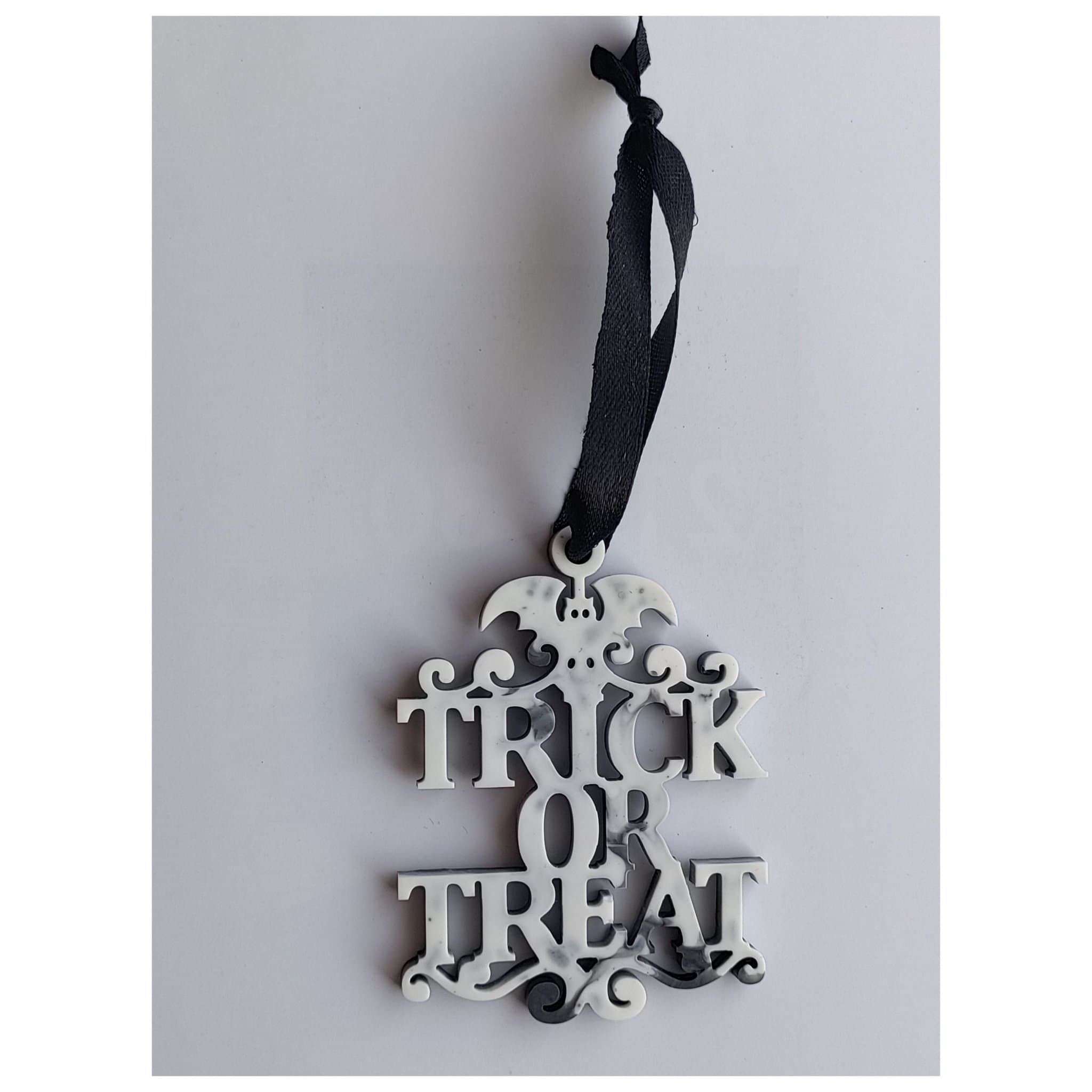 Trick or treat! ~80/fladdermus/halloween/goth/resin~