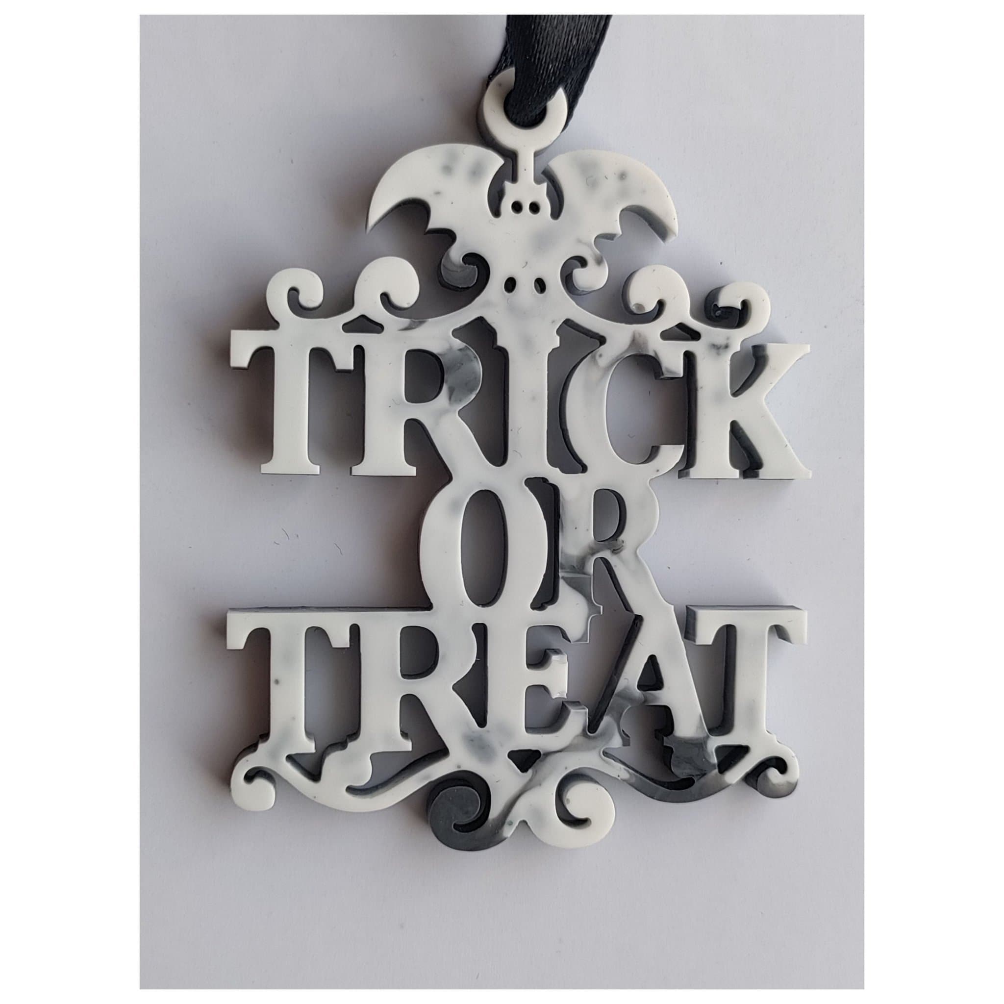 Trick or treat! ~80/fladdermus/halloween/goth/resin~