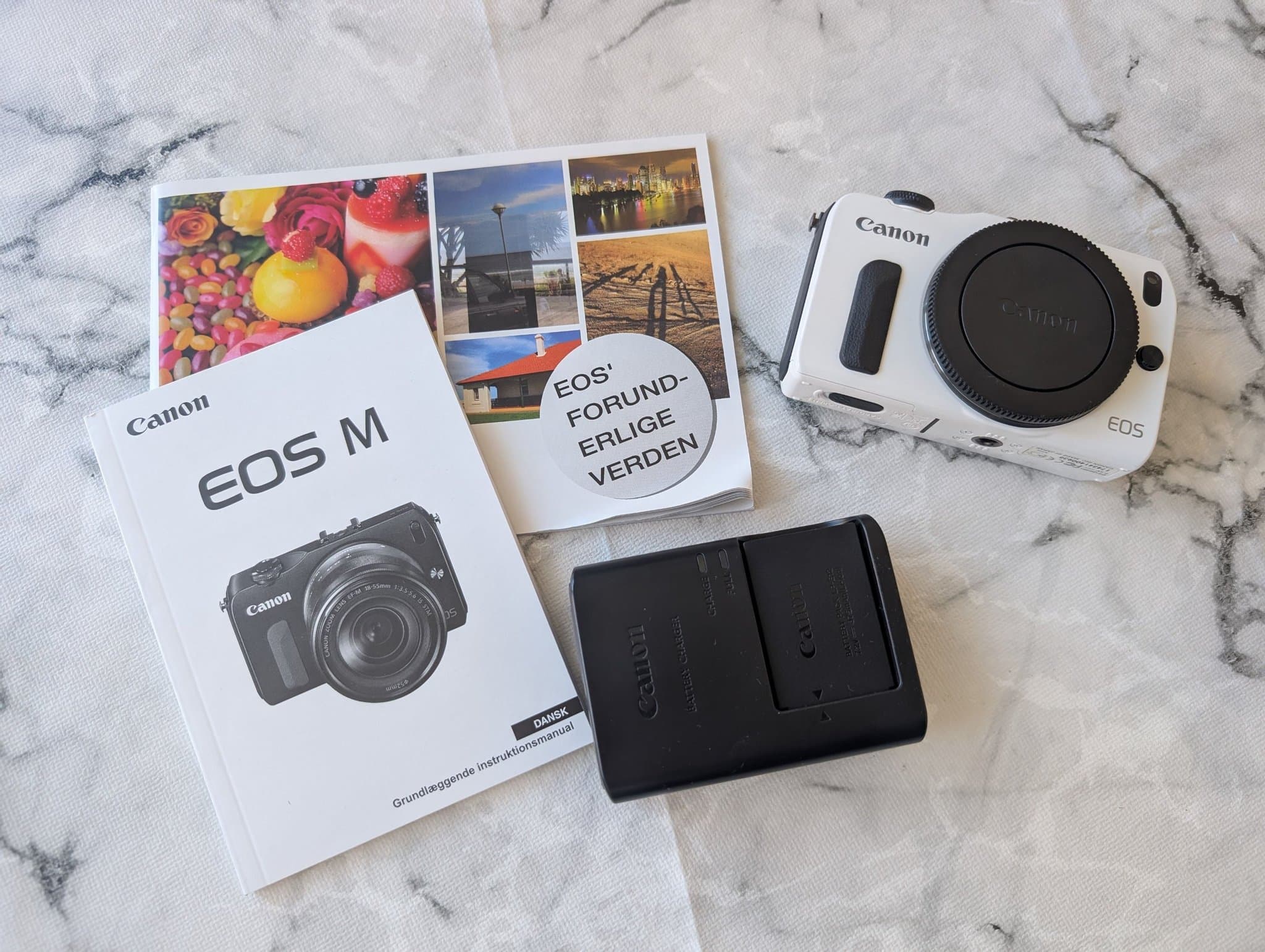 Canon EOS M