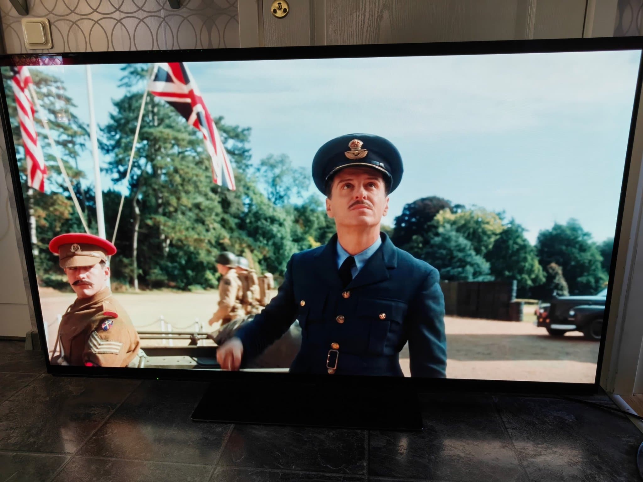 Panasonic TX-65EZ950E 4K OLED TV