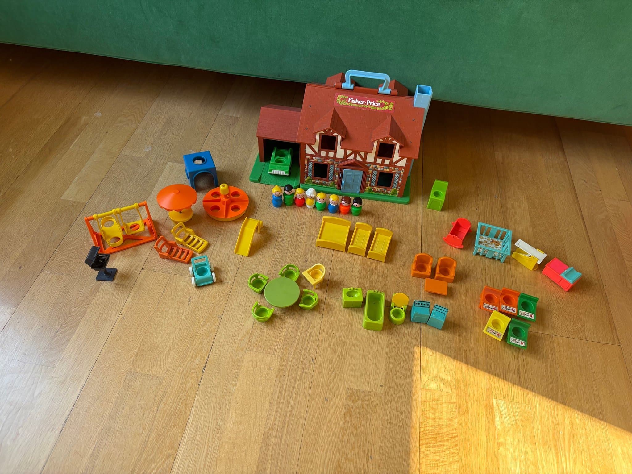 Fisher-Price Little People Dockhus med tillbehör