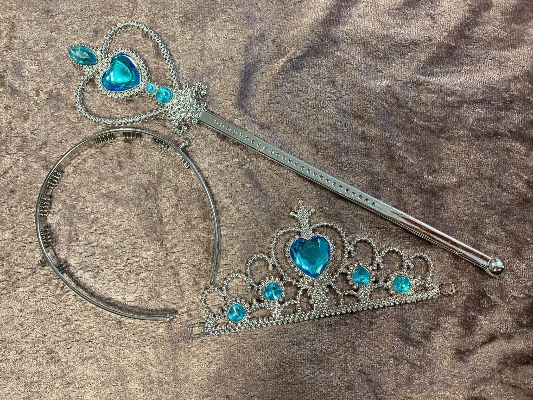 Barn Tiara ,Trollstav