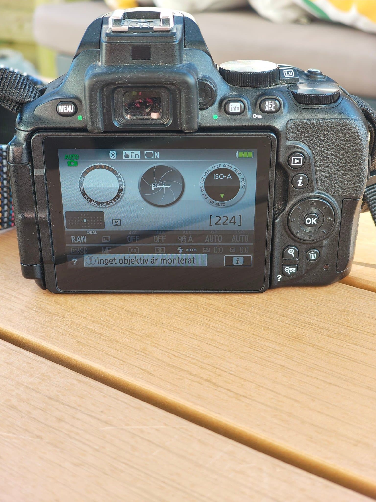 Nikon D5600 systemkamera