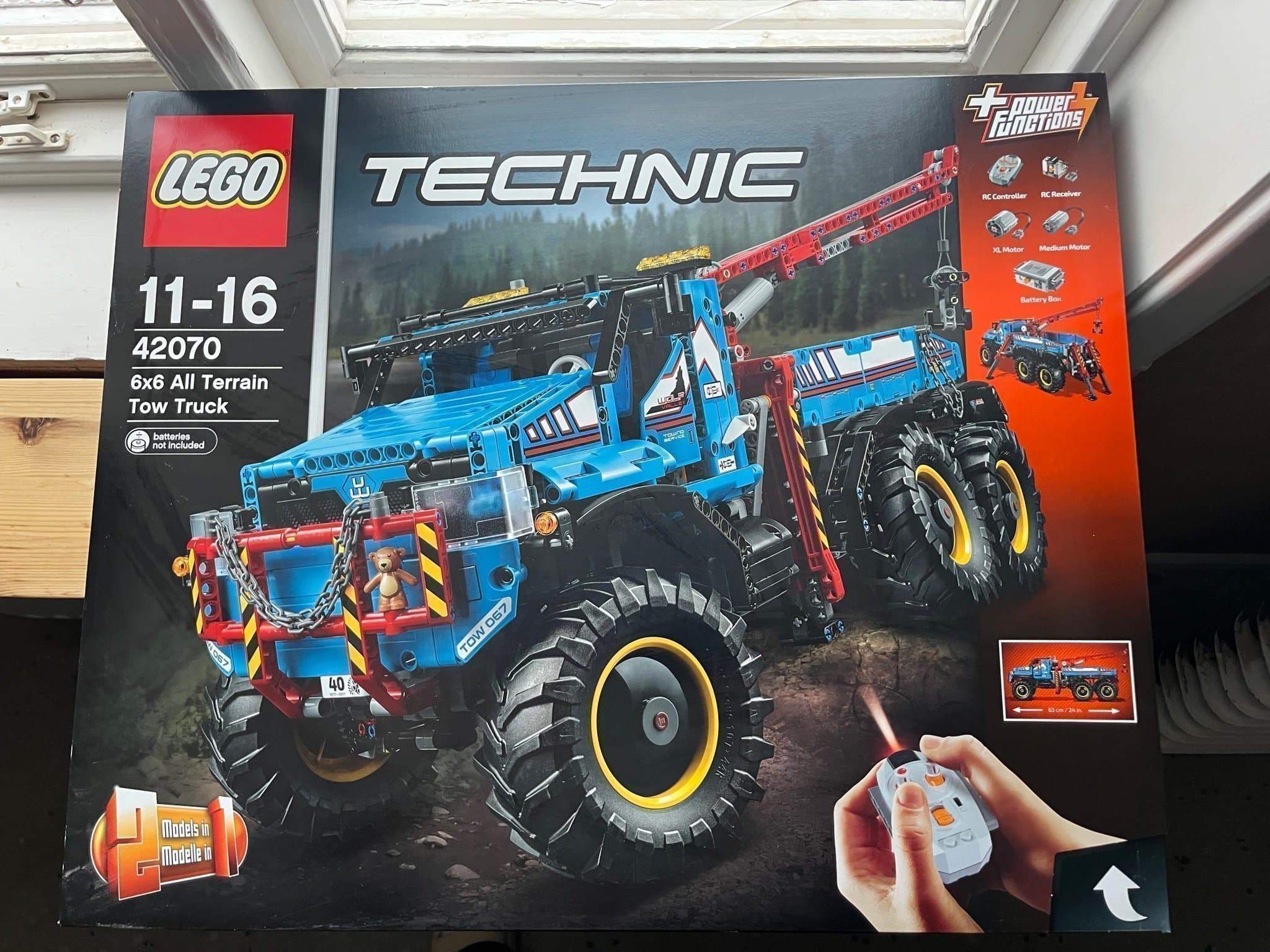 LEGO Technic 42070 6x6 Tow Truck – Power Functions – Ny/Oöppnad
