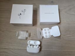 Apple AirPods Pro (2:a generationen) nyskick