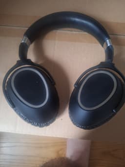 Sennheiser PXC 550 Hörlurar