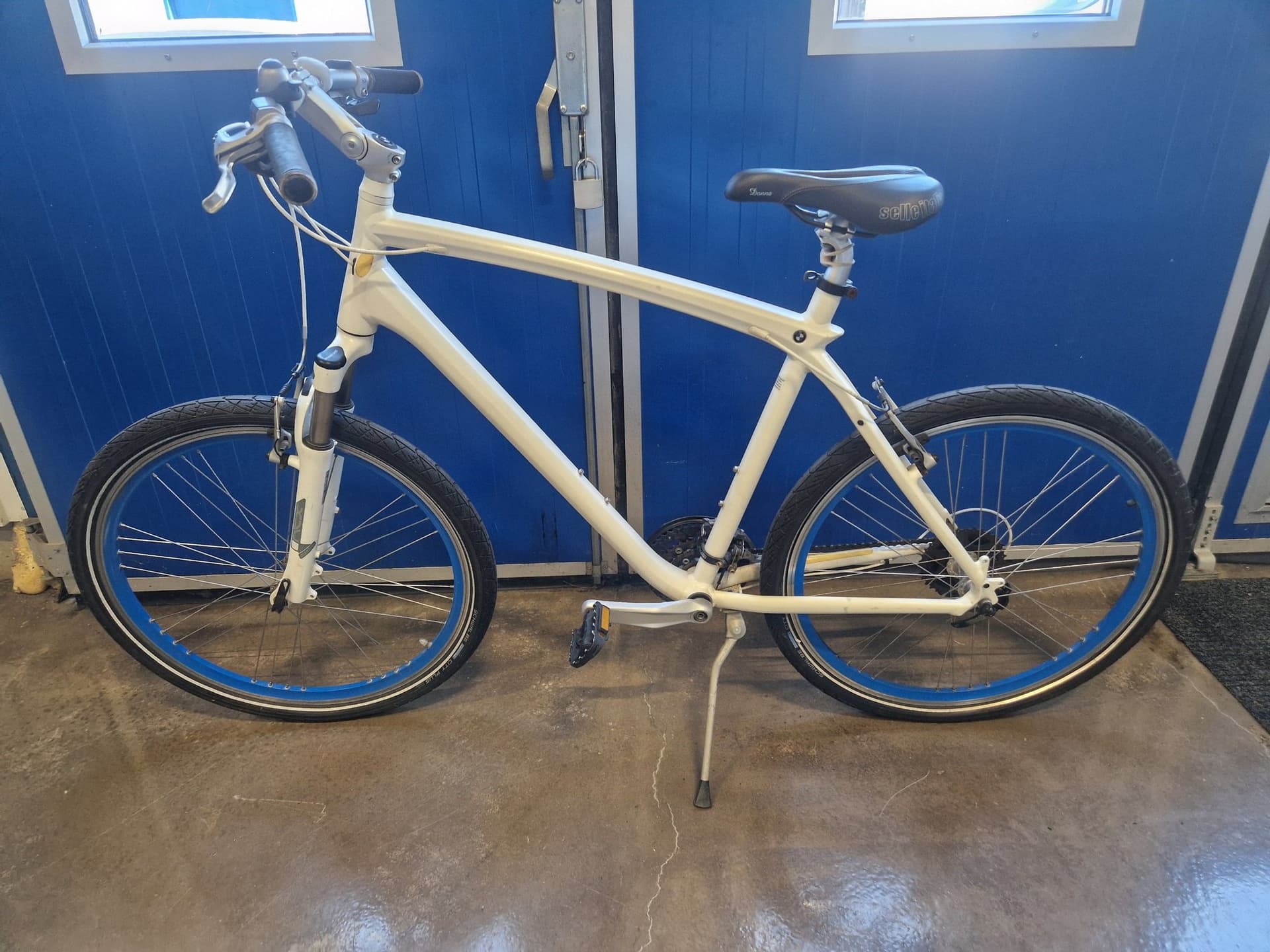 BMW Cykel med 26-tums hjul