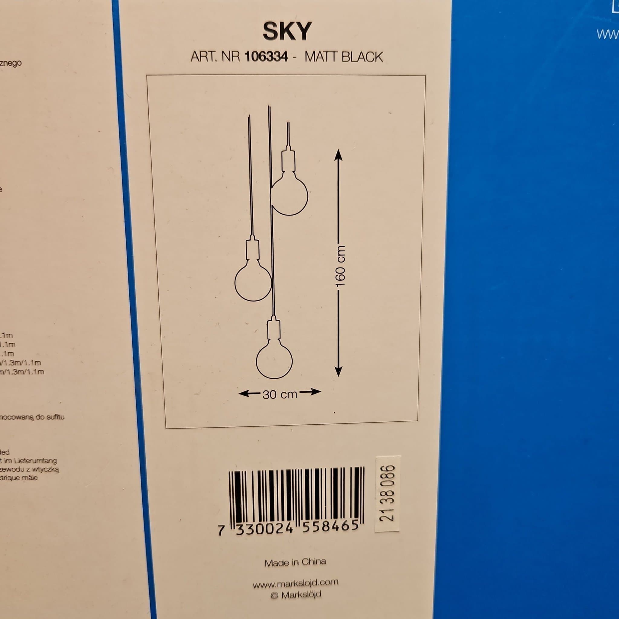 Trendig svart Taklampa från Markslöjd