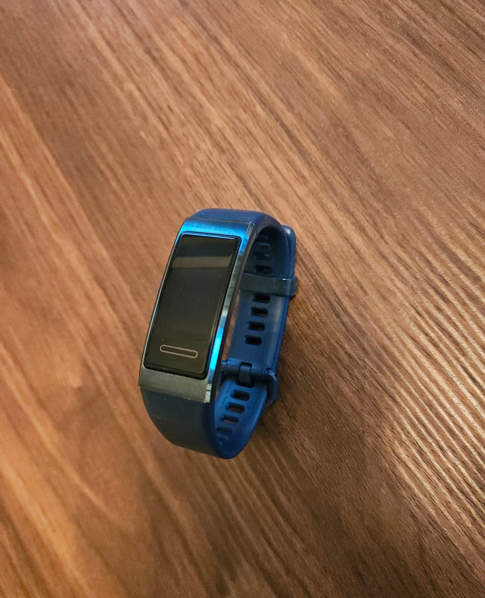 Huawei Band 3 Pro träningsklocka/ aktivitetsarmband