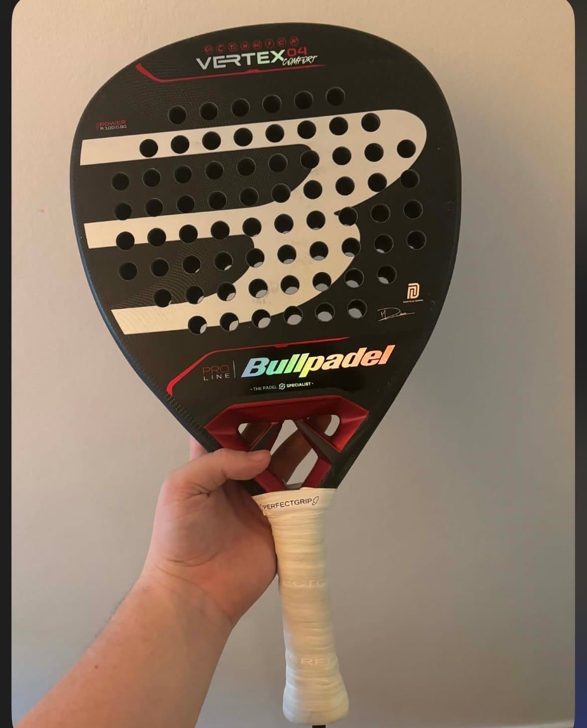 Bullpadel Vertex 04 Comfort