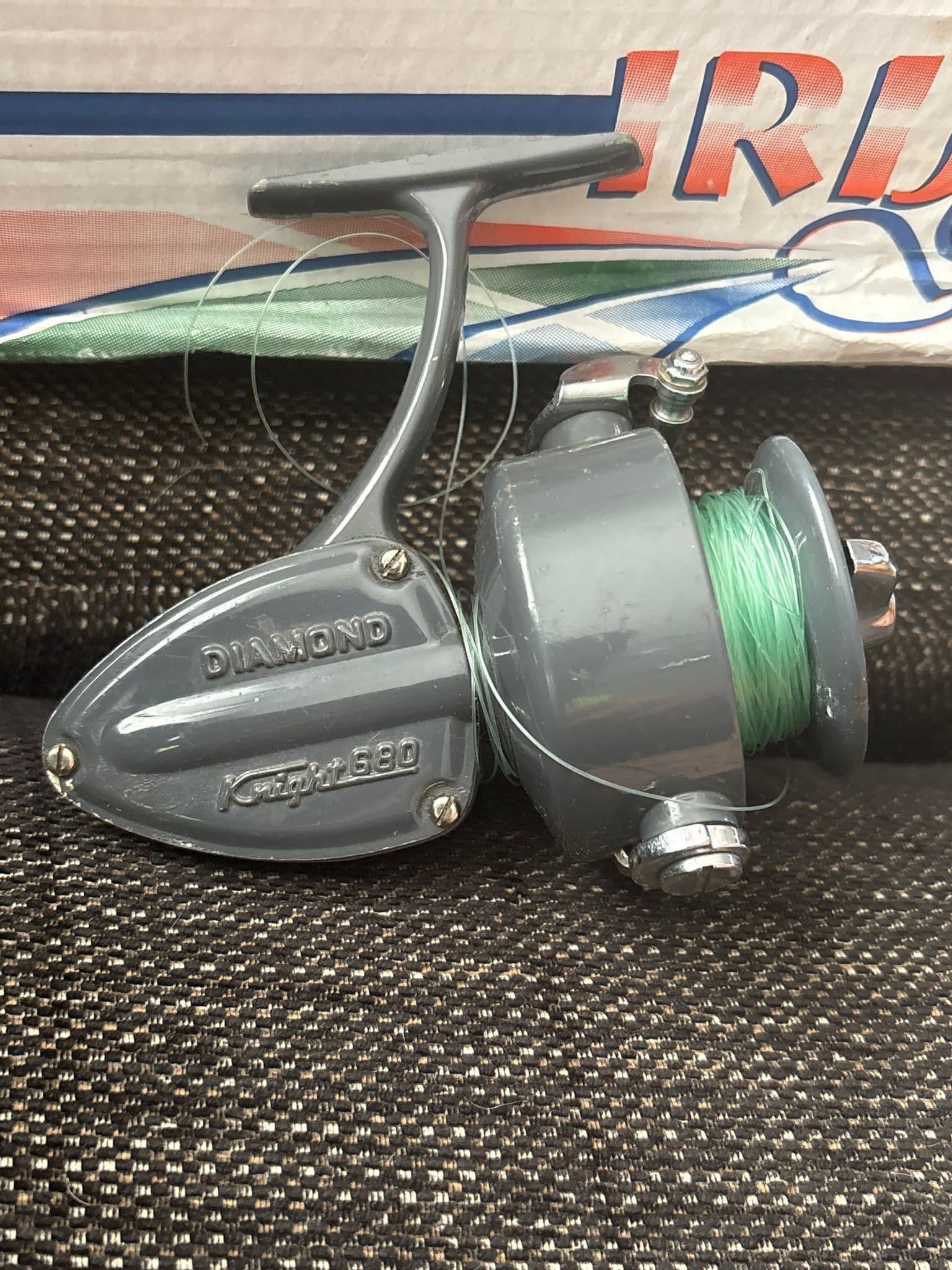 Gammal fiskerulle Diamond Knight 680