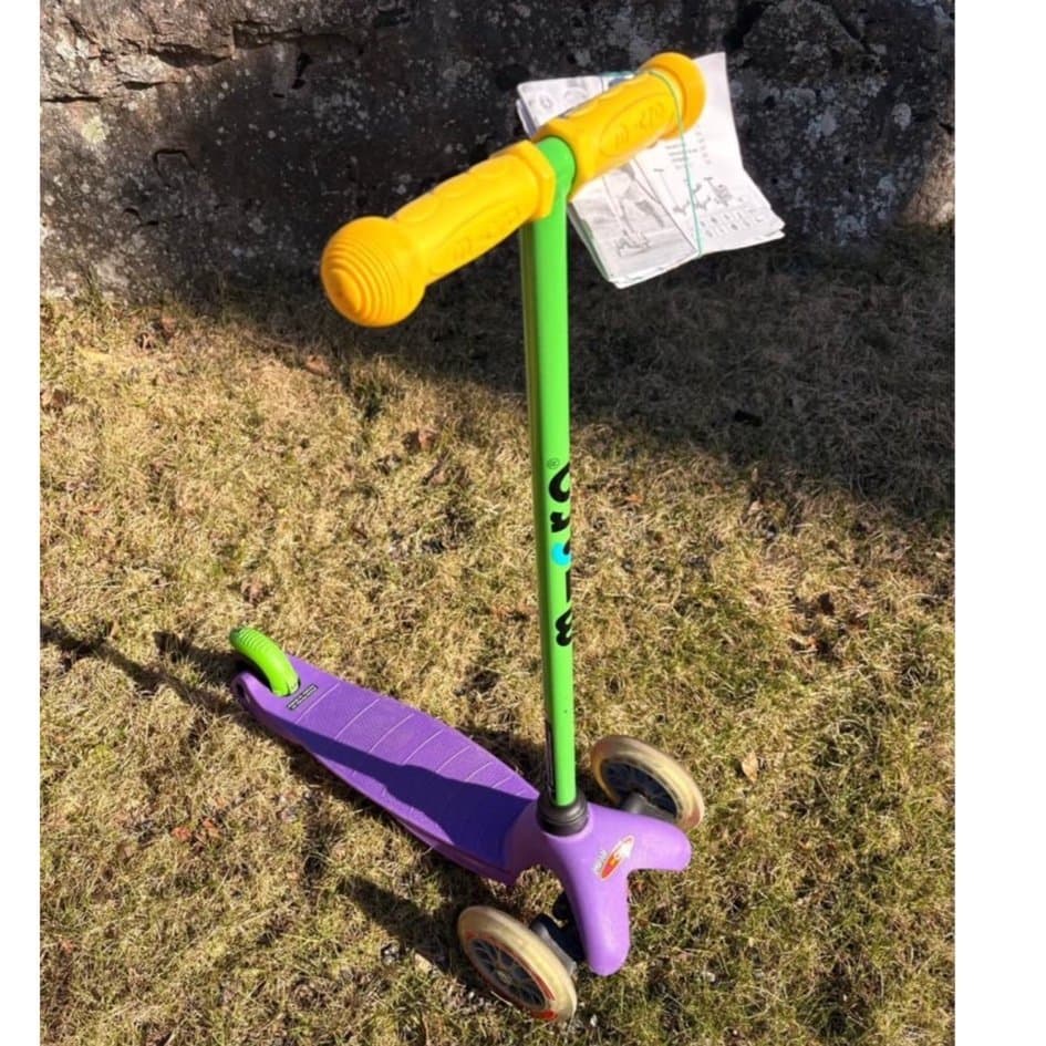 Mini Micro sparkcykel lila/grön Mini Micro Sporty sparkcykel/scooter 2-6 år