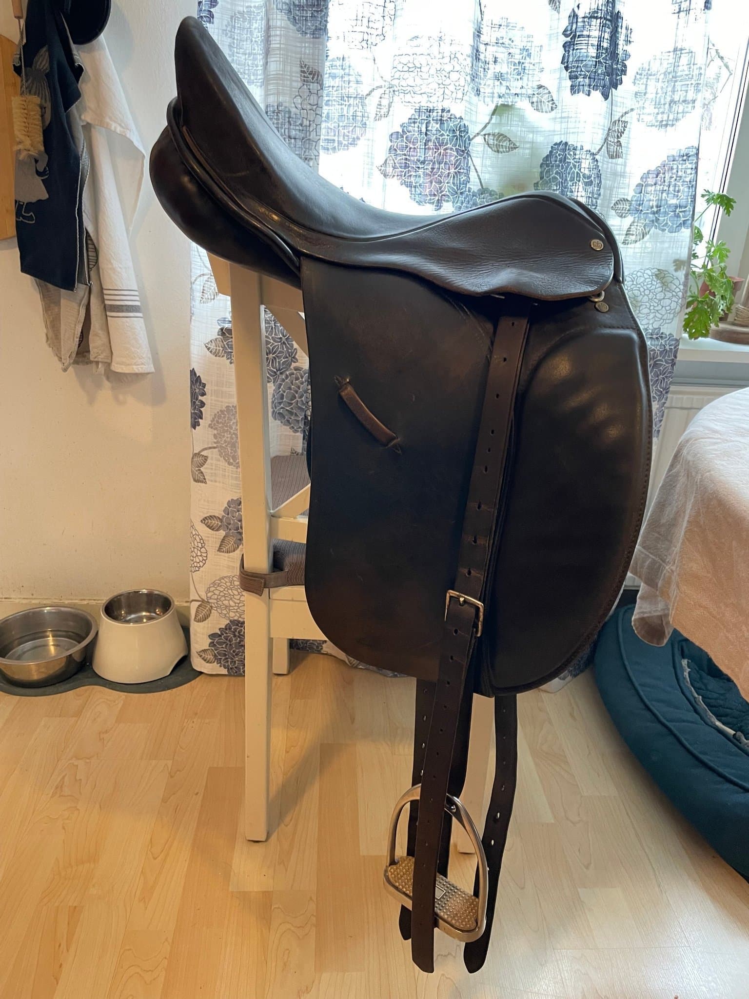 Sadel Regal Dressage. The Crown saddlery Walsall,England