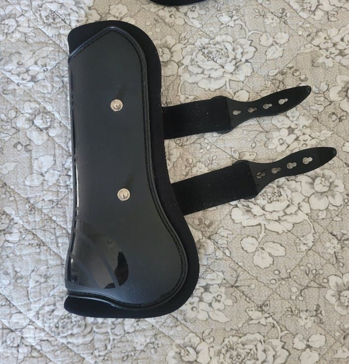 Sportiga benskydd Protector stl full, i mycket gott skick
