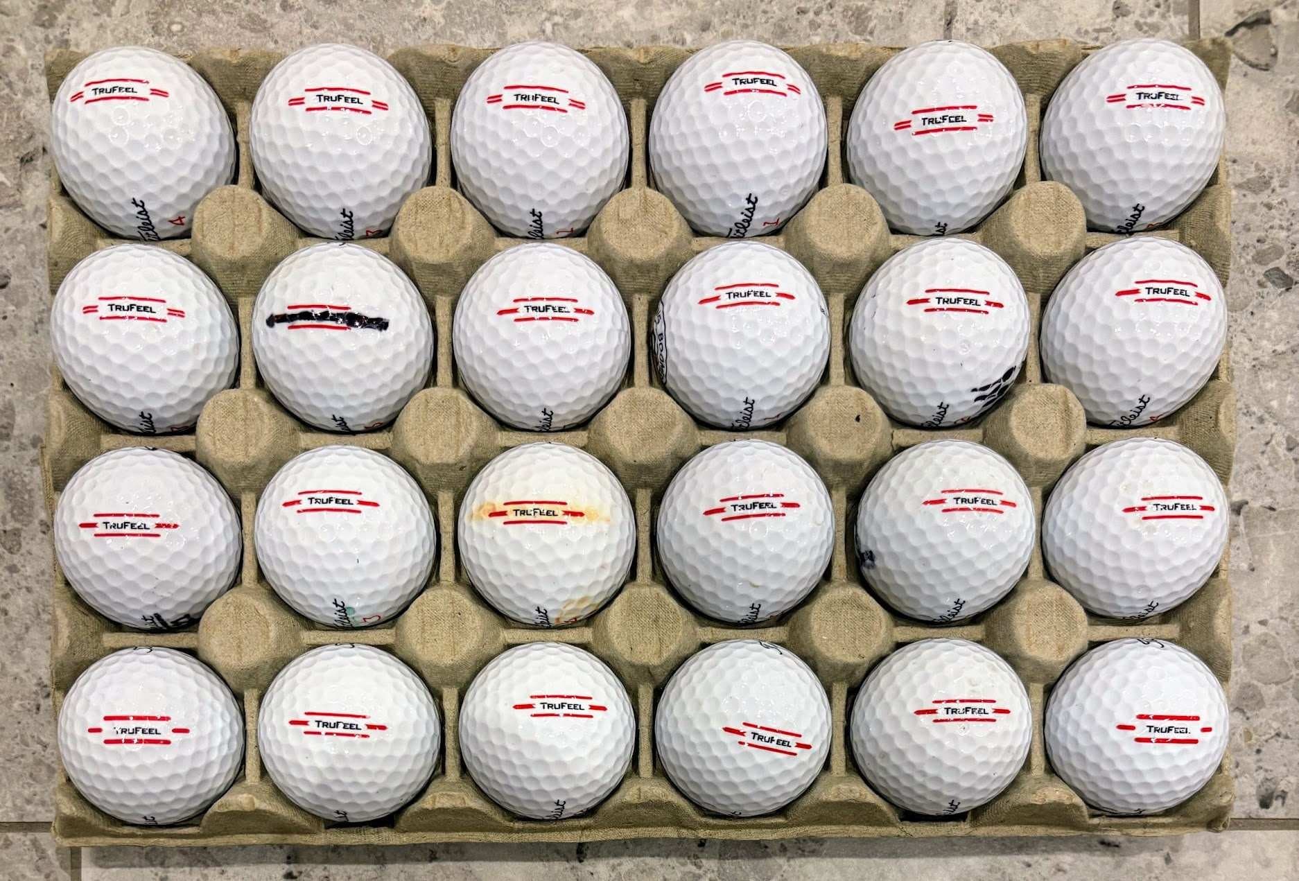 GOLFBOLLAR 24 st Titleist Trufeel 2025 & Äldre FINT SKICK #121