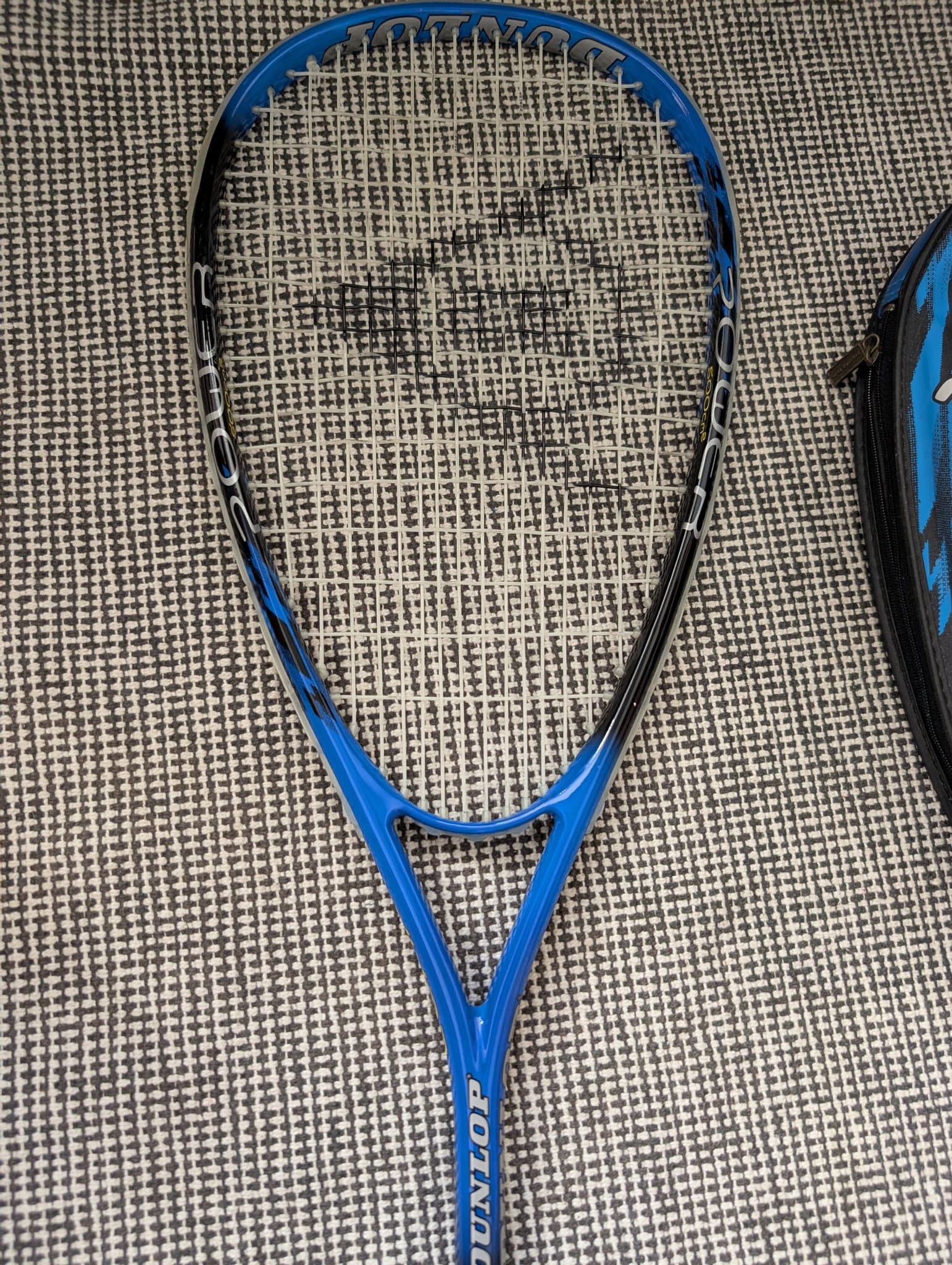 Dunlop Power Comp squashracket med fodral