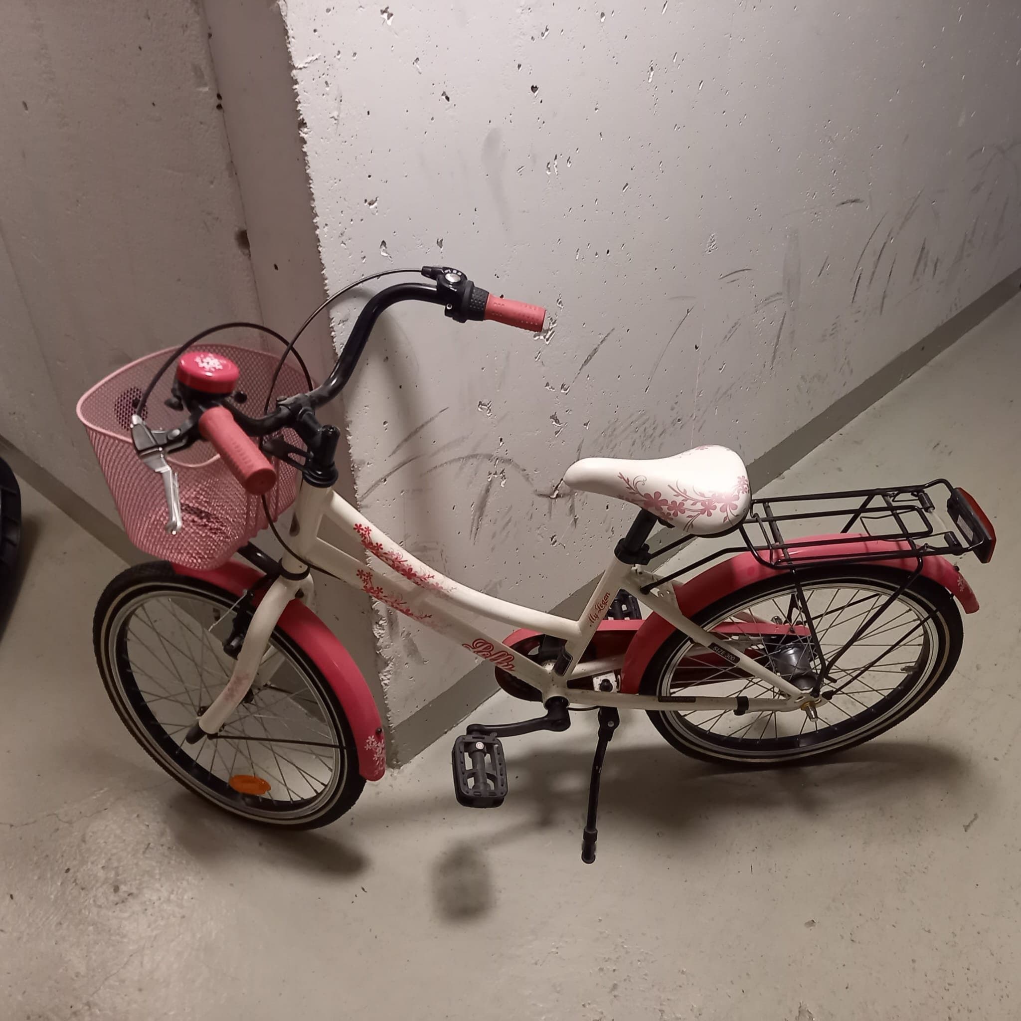 Barncykel Logan Jolly 20 tum med 3 växlar nyaskick