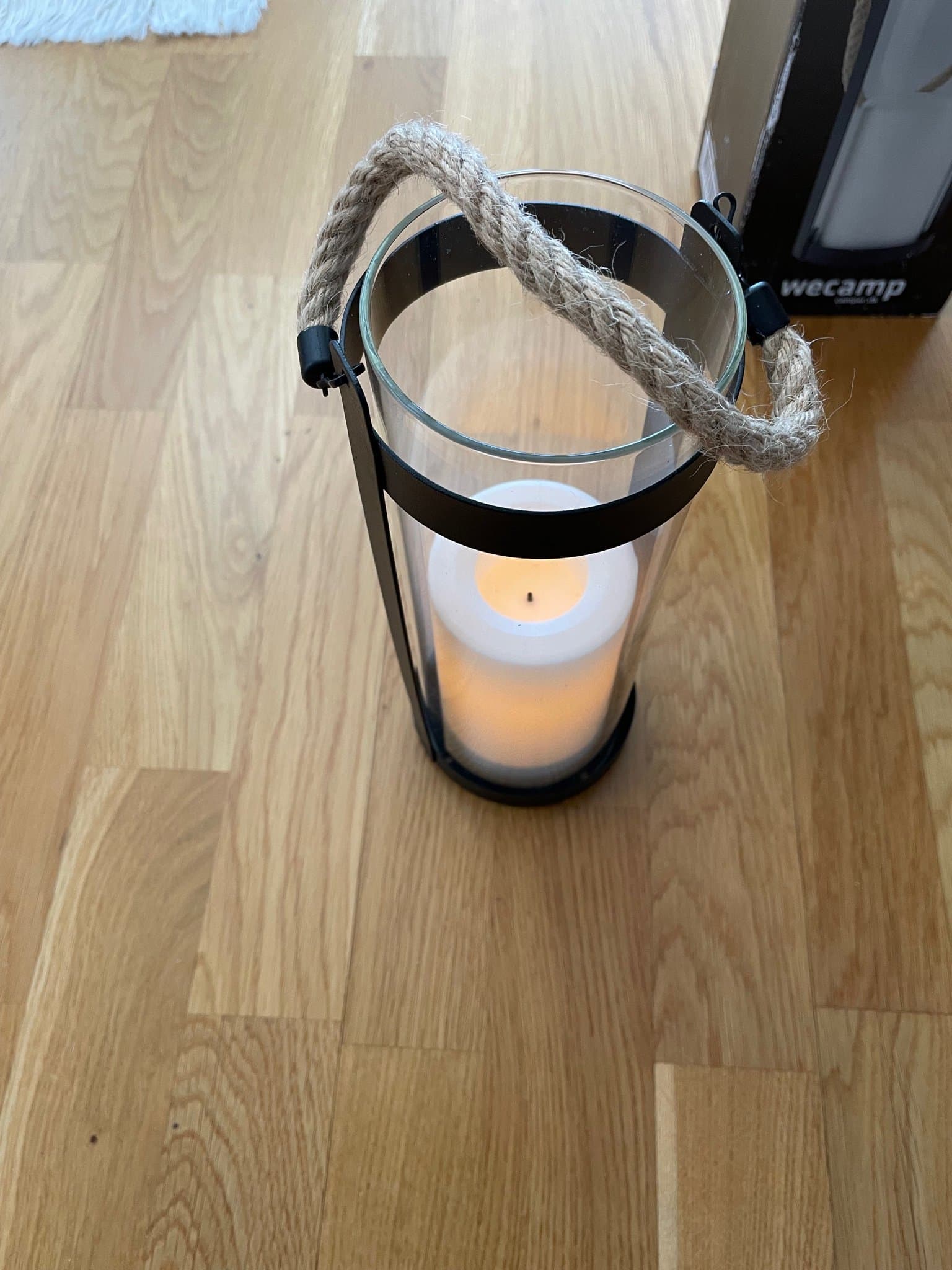 Wecamp lykta med LED-ljus