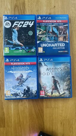 PS4 Pro 1TB + 2 Kontroller + 4 Spel – Unik Joker Design – Bra skick