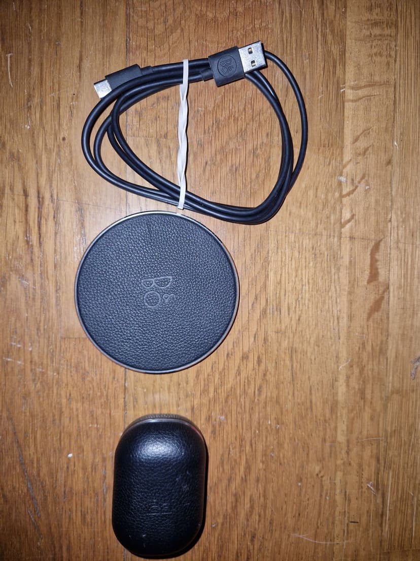 Bang & Olufsen Beoplay E8 3.0