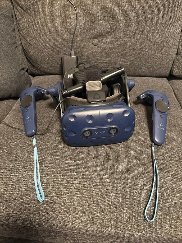HTC Vive Pro 2 VR Headset Kit med trådlös adapter