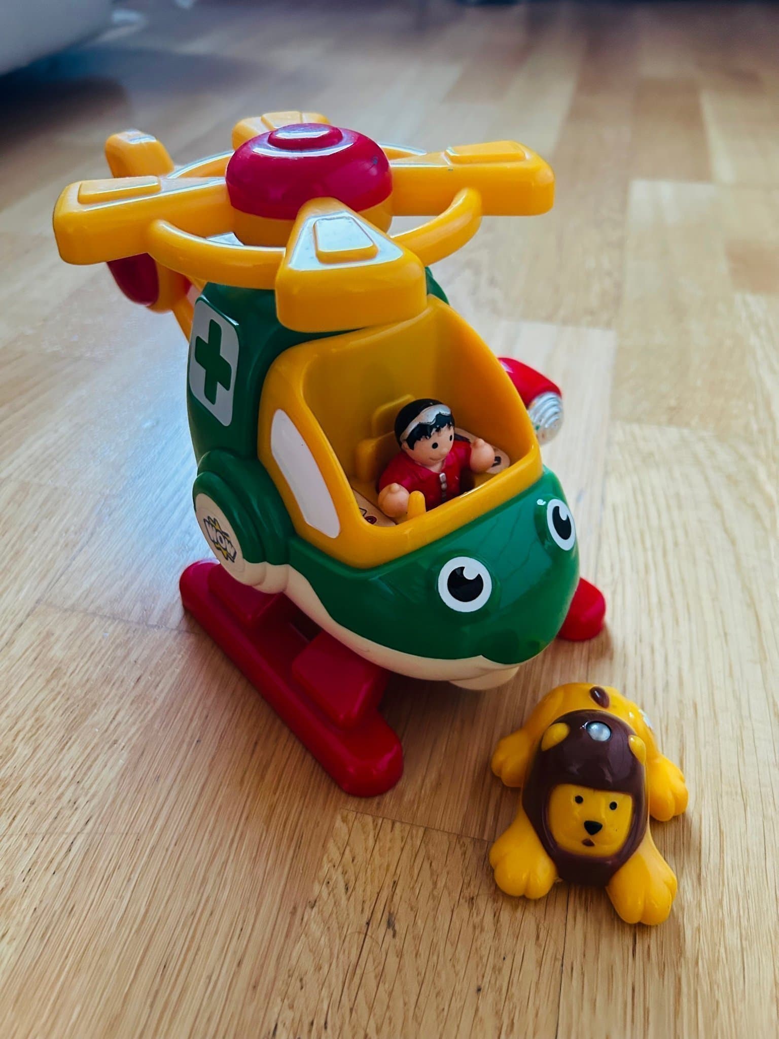 WOW Toys Helikopter med Figurer
