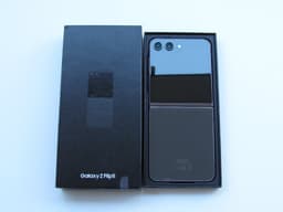 Samsung Galaxy Z Flip 5-8/256GB-Olåst