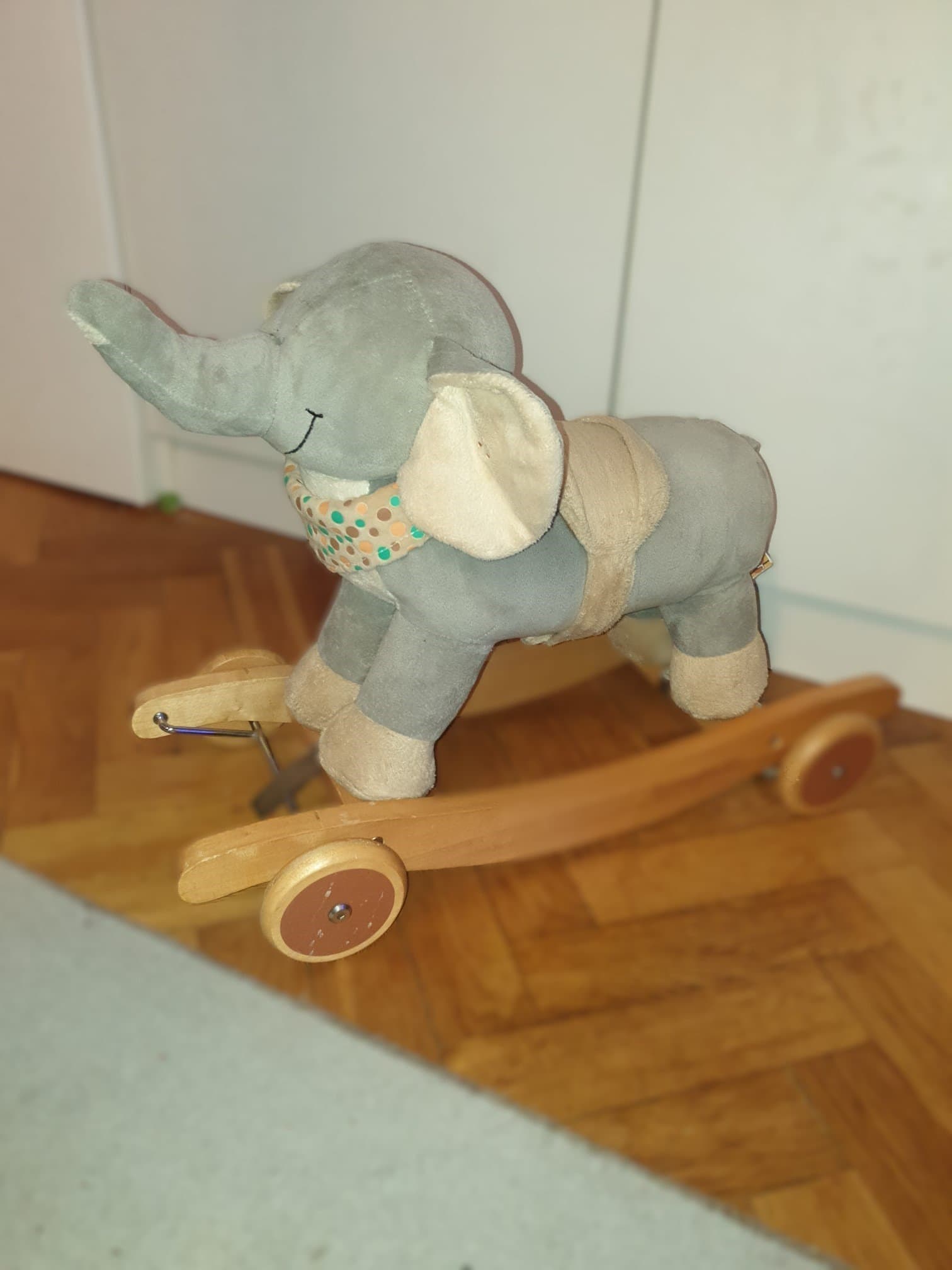 Diinglisar Gungdjur Elefant