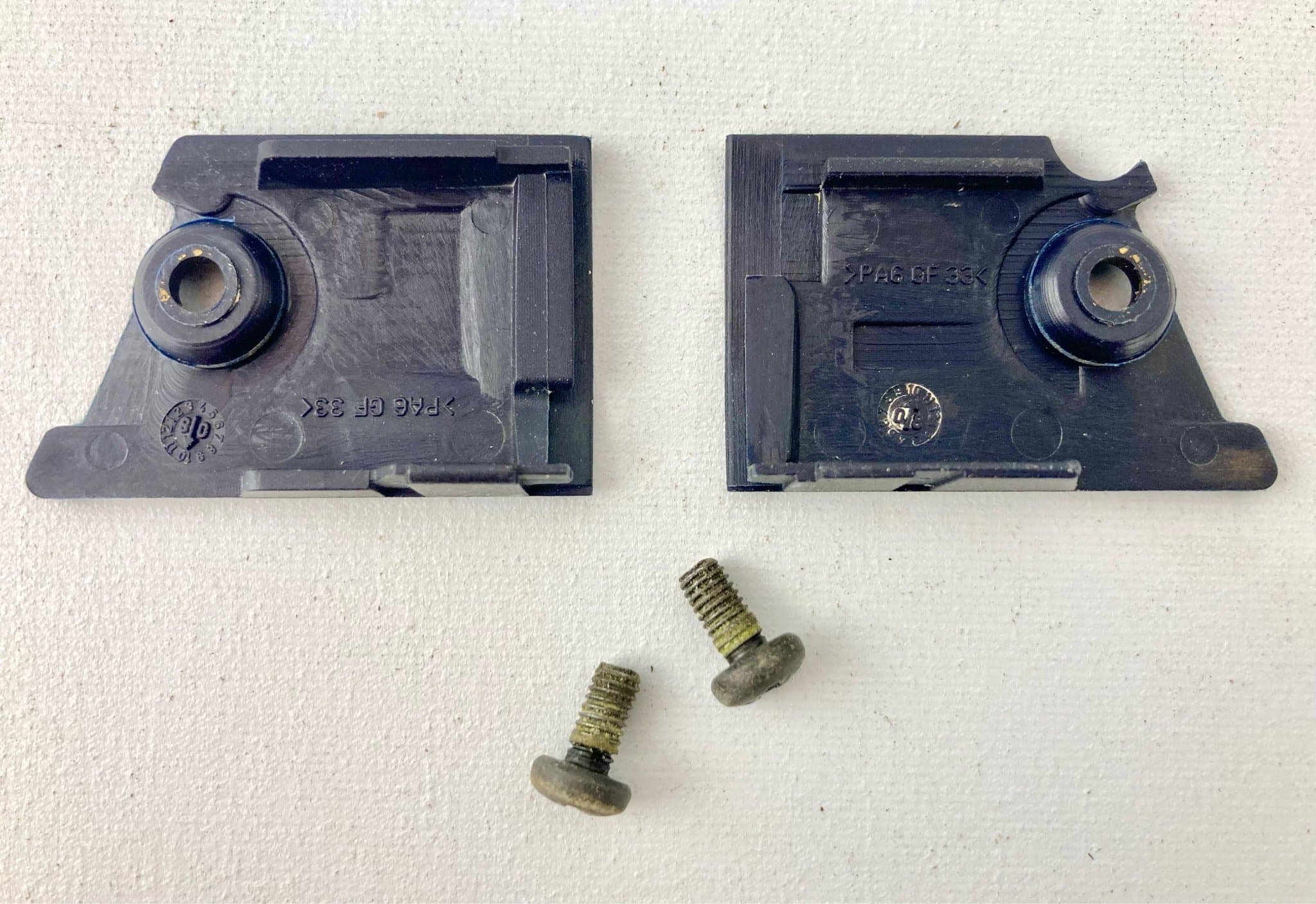 Festool RO 125 FEQ - Luckor för kolborstar med skruvar