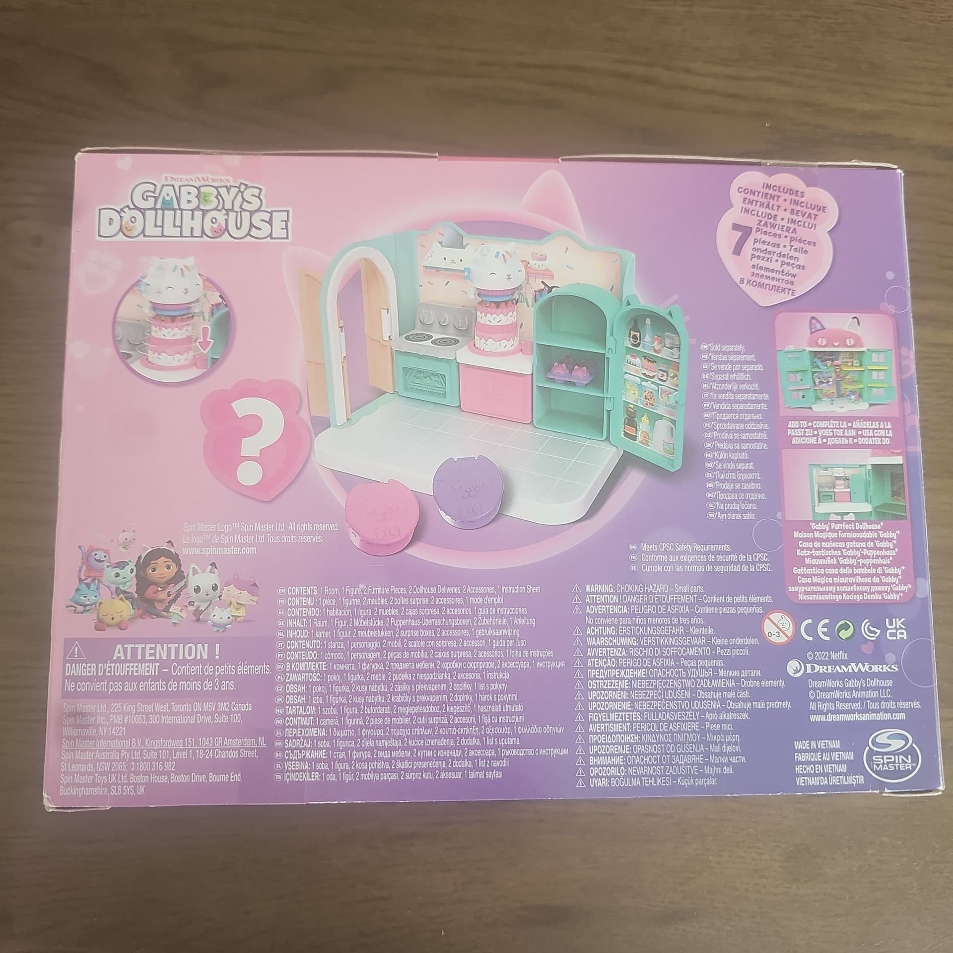 Gabby's Dollhouse Bakey with Cakey Kitchen