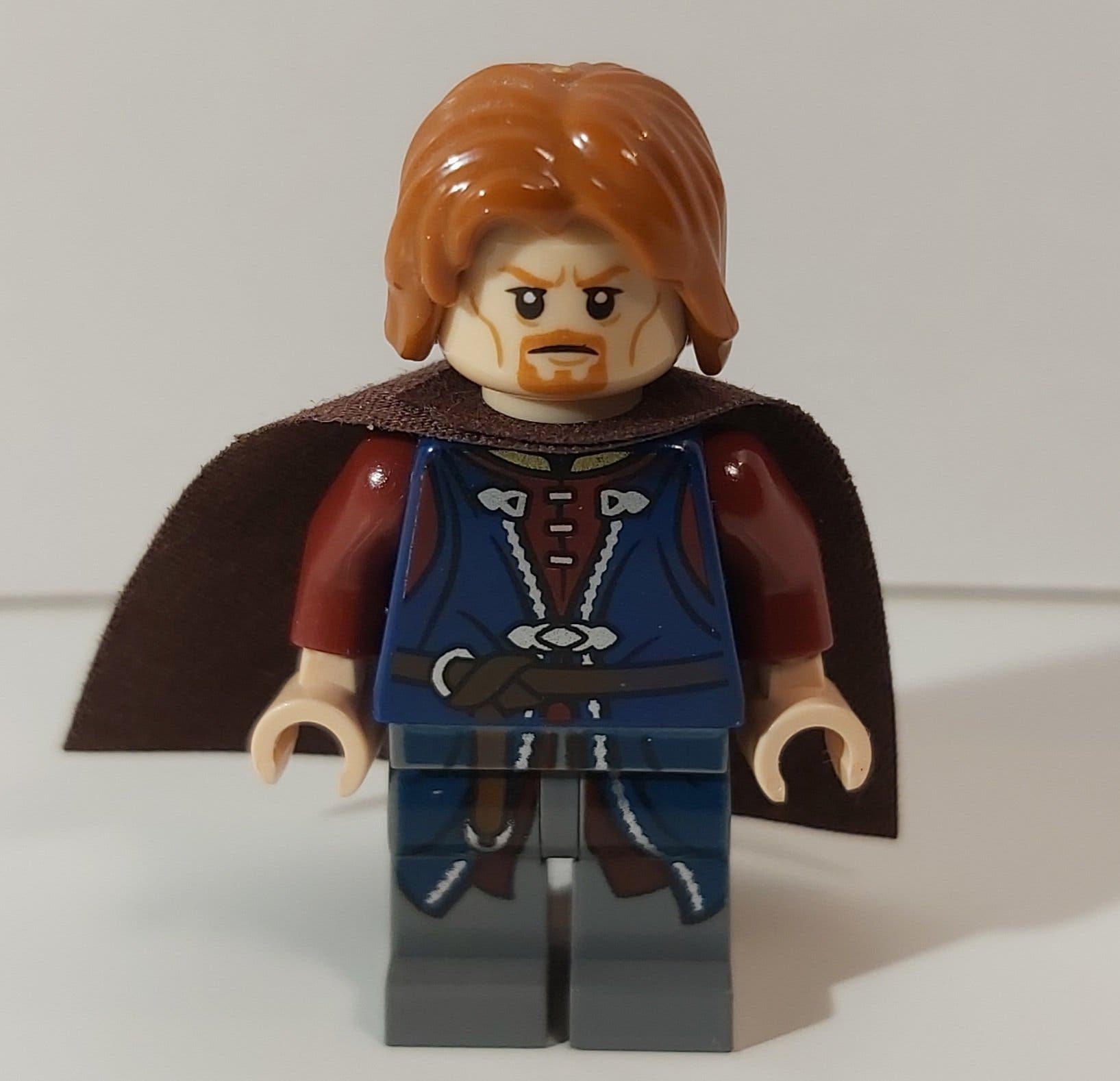 Lego Minifigur - Boromir - Dark Bluish Gray Legs (lor014)