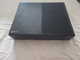 Xbox One (Original) – Nyservad med MX-6 Kylpasta & Rengjord!