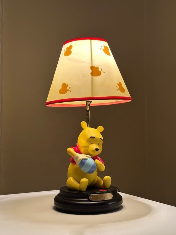 Vintage Disney ”Winnie the Pooh” Lampa i Super Skick! 1900tal