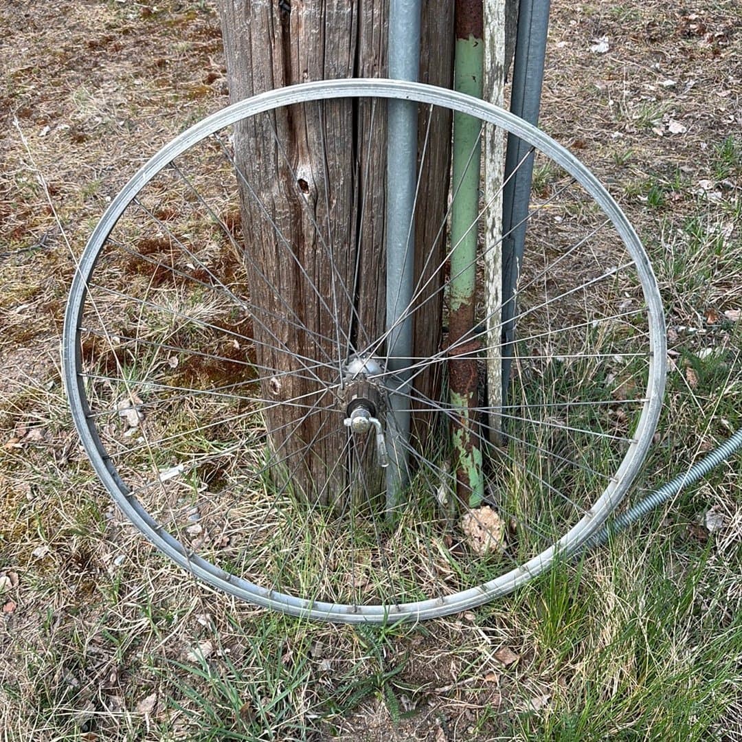 Cykelhjul 27 x 1 1/4 tum med Shimano-nav