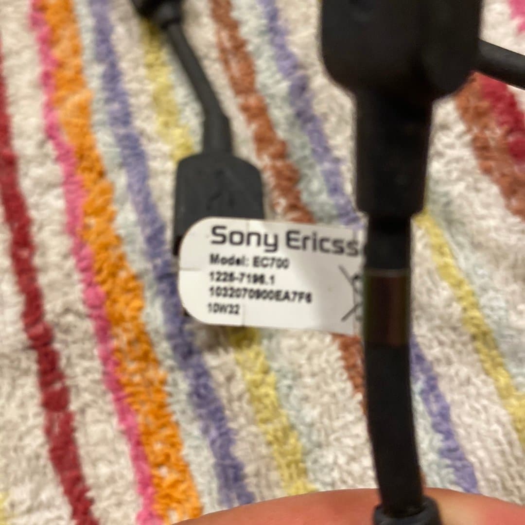 Sony Ericsson EC700 USB-kabel