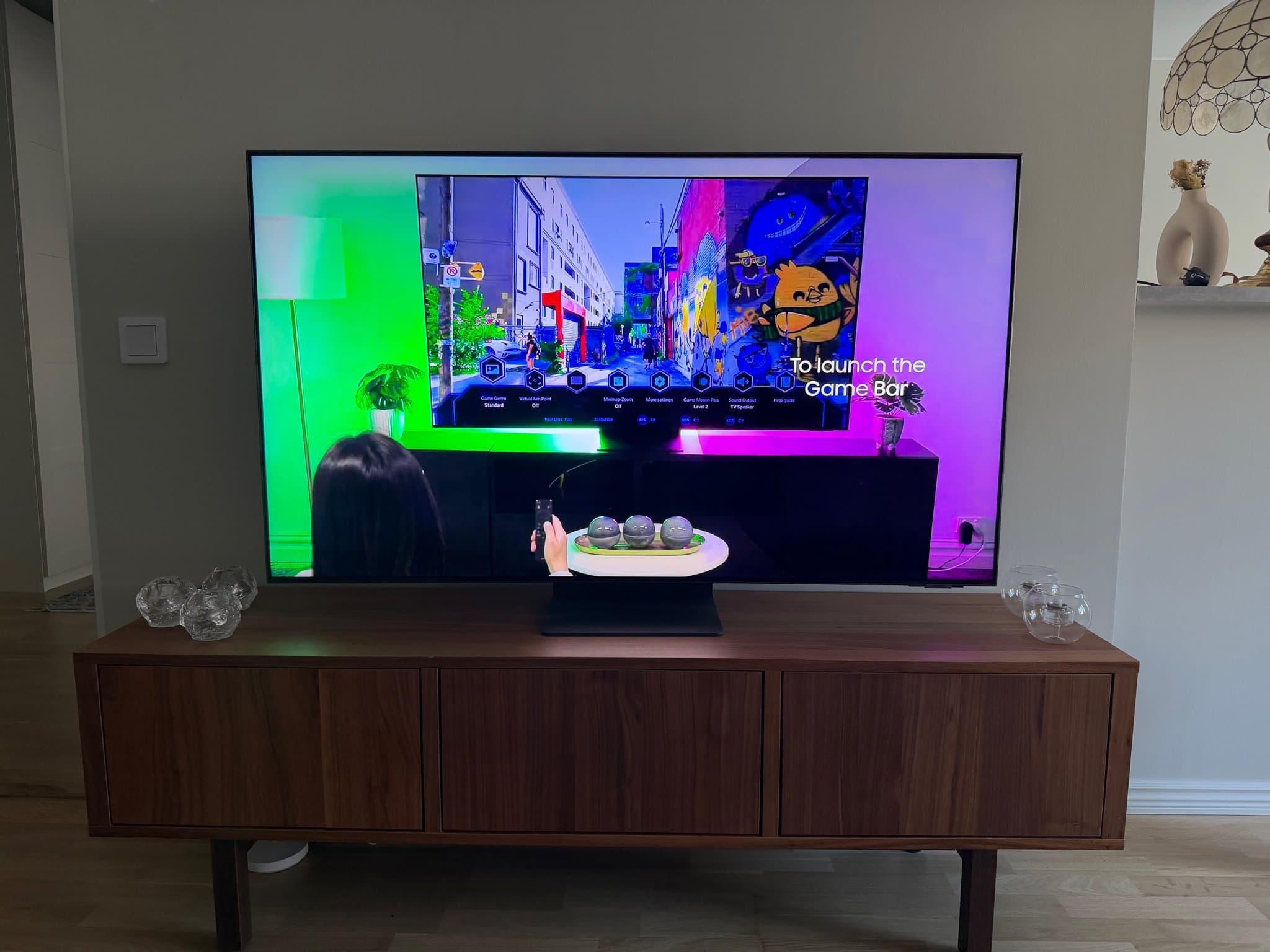Samsung QN95A Neo QLED – Perfekt för PS5 & Gaming (120Hz + One Connect Box)