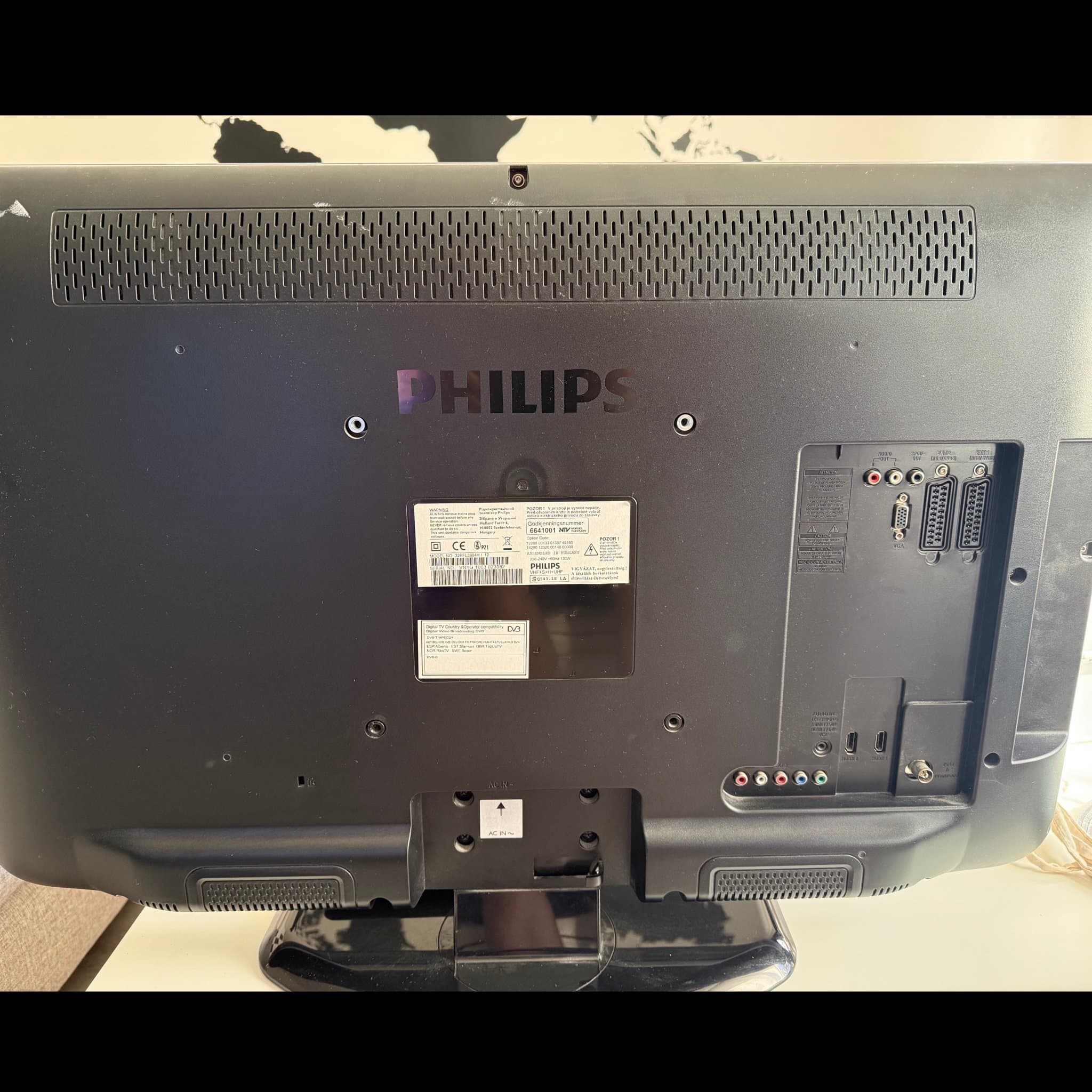 Philips 32” TV 32PFL3904H/12 med fjärrkontroll – fungerar fint