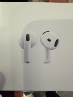 Apple AirPods 4 (obruten förpackning!)