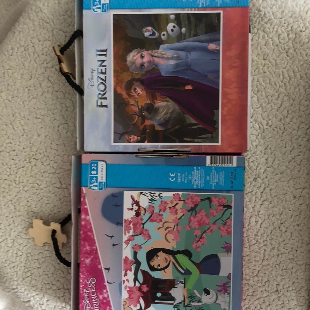 Disney Frozen II och Disney Princess träpussel