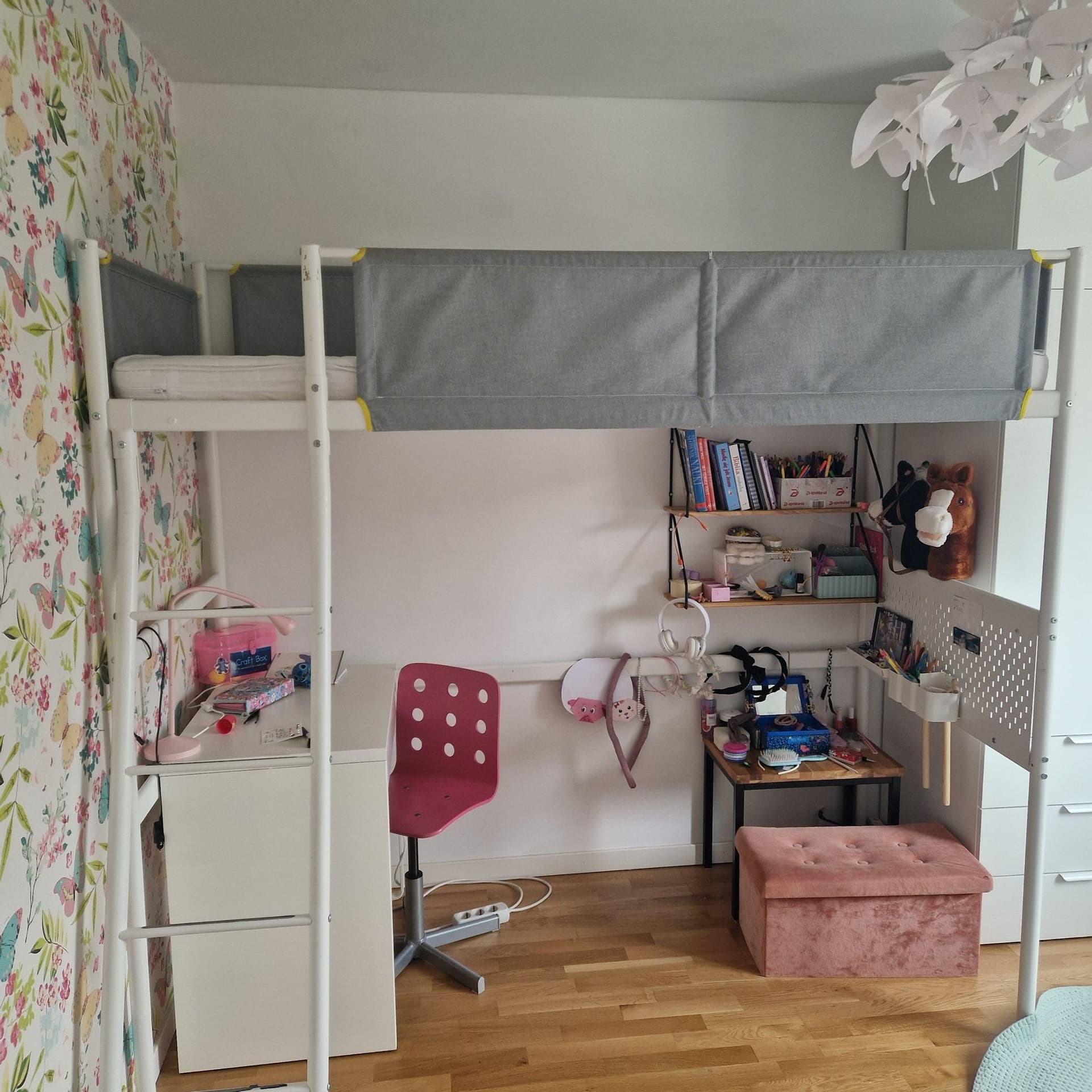 IKEA SMÅSTAD Loftsäng med skrivbord