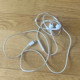 Apple EarPods med Lightning-kontakt